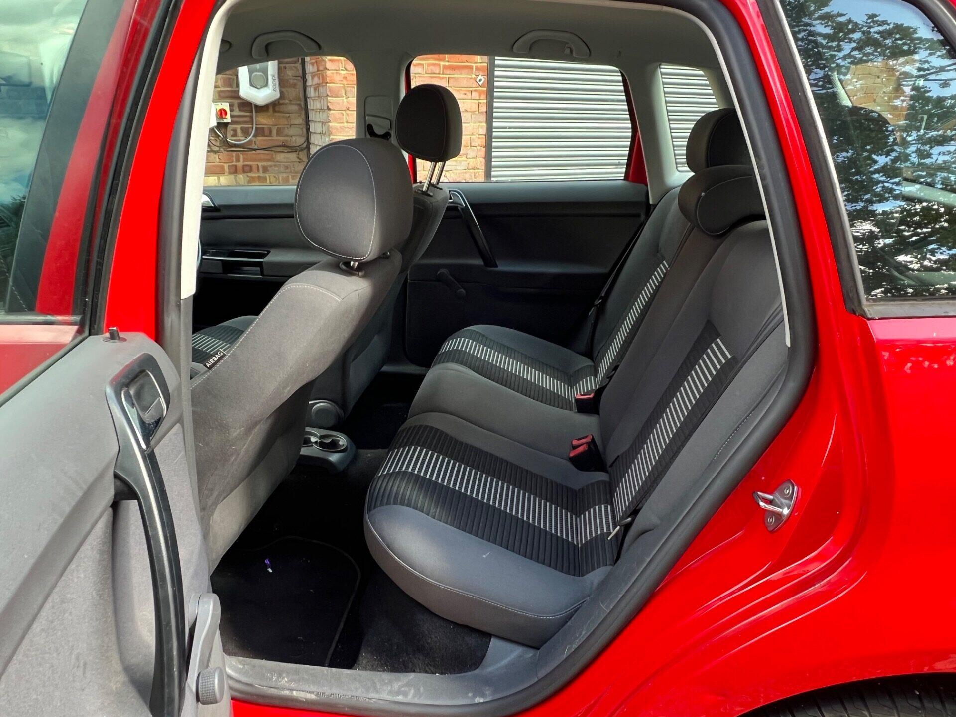 Volkswagen Polo view 10