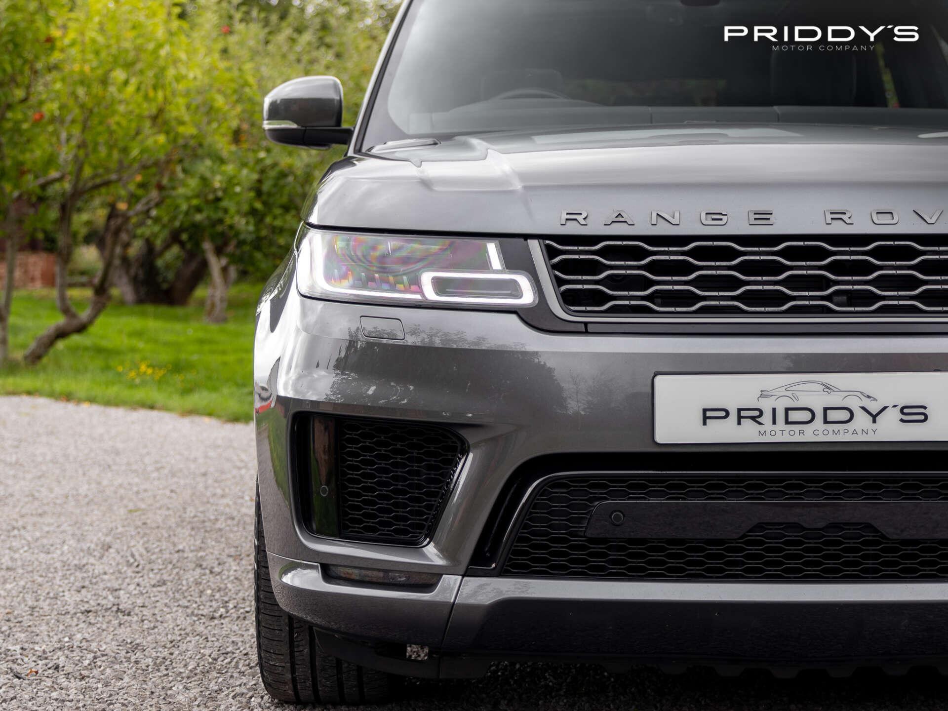 Land Rover Range Rover Sport view 13