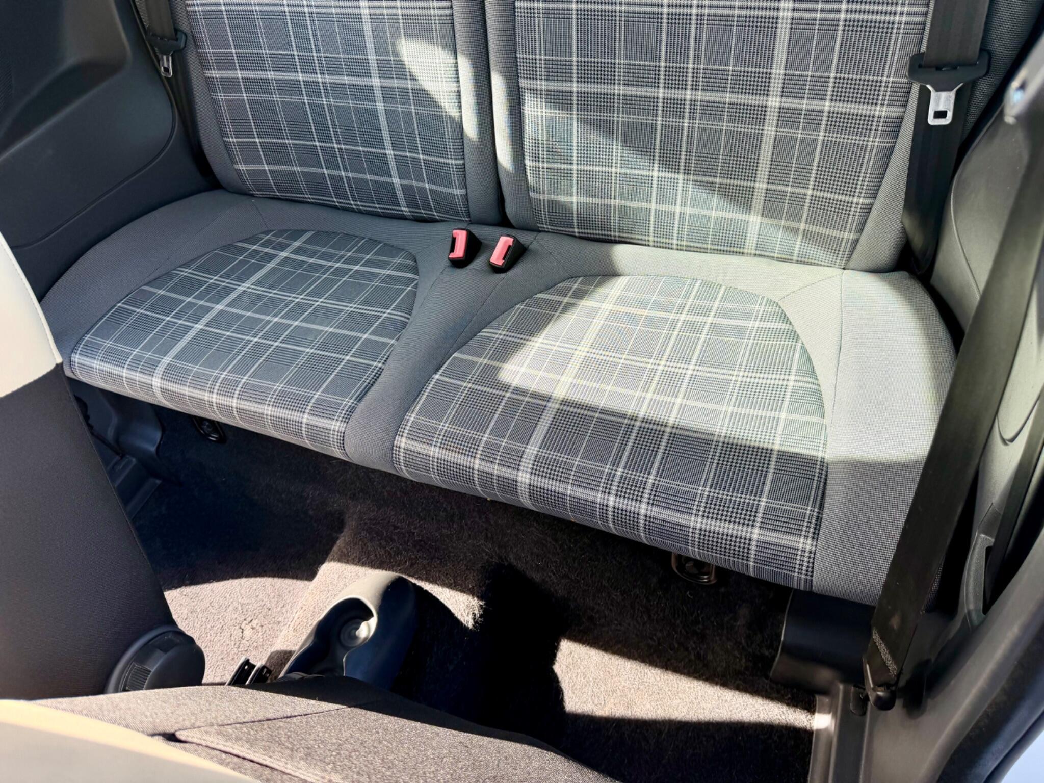 Fiat 500c view 25