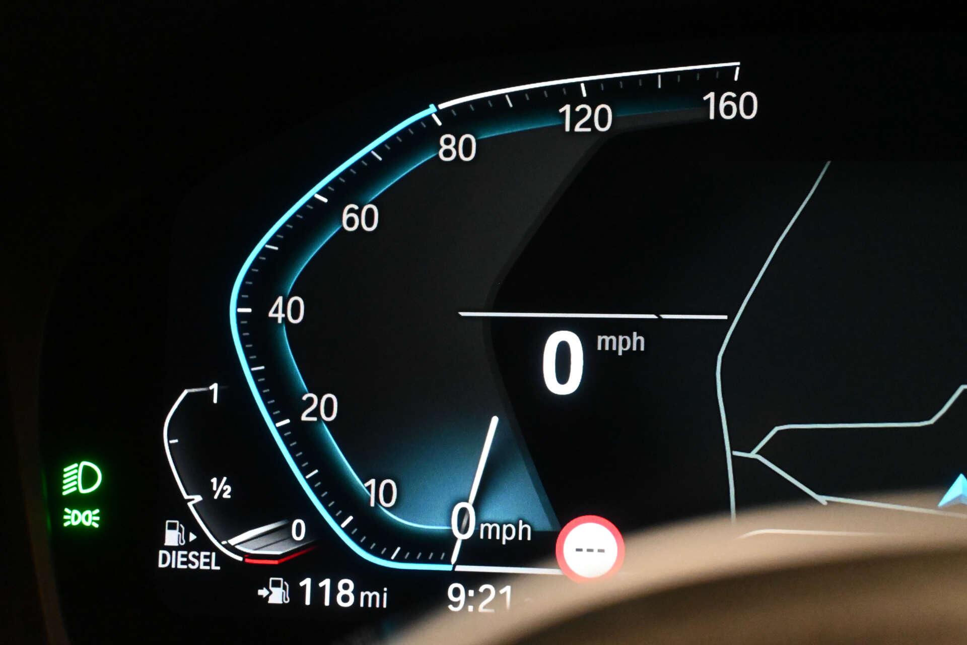 BMW 3 Series view 29