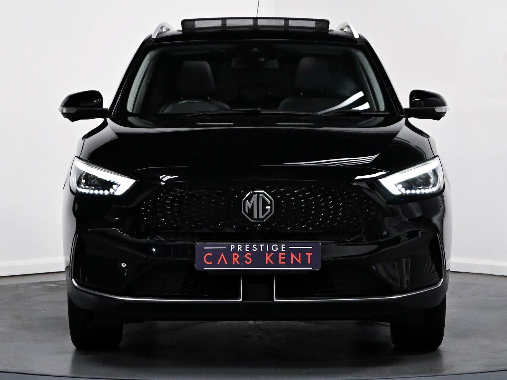 MG MG ZS view 19