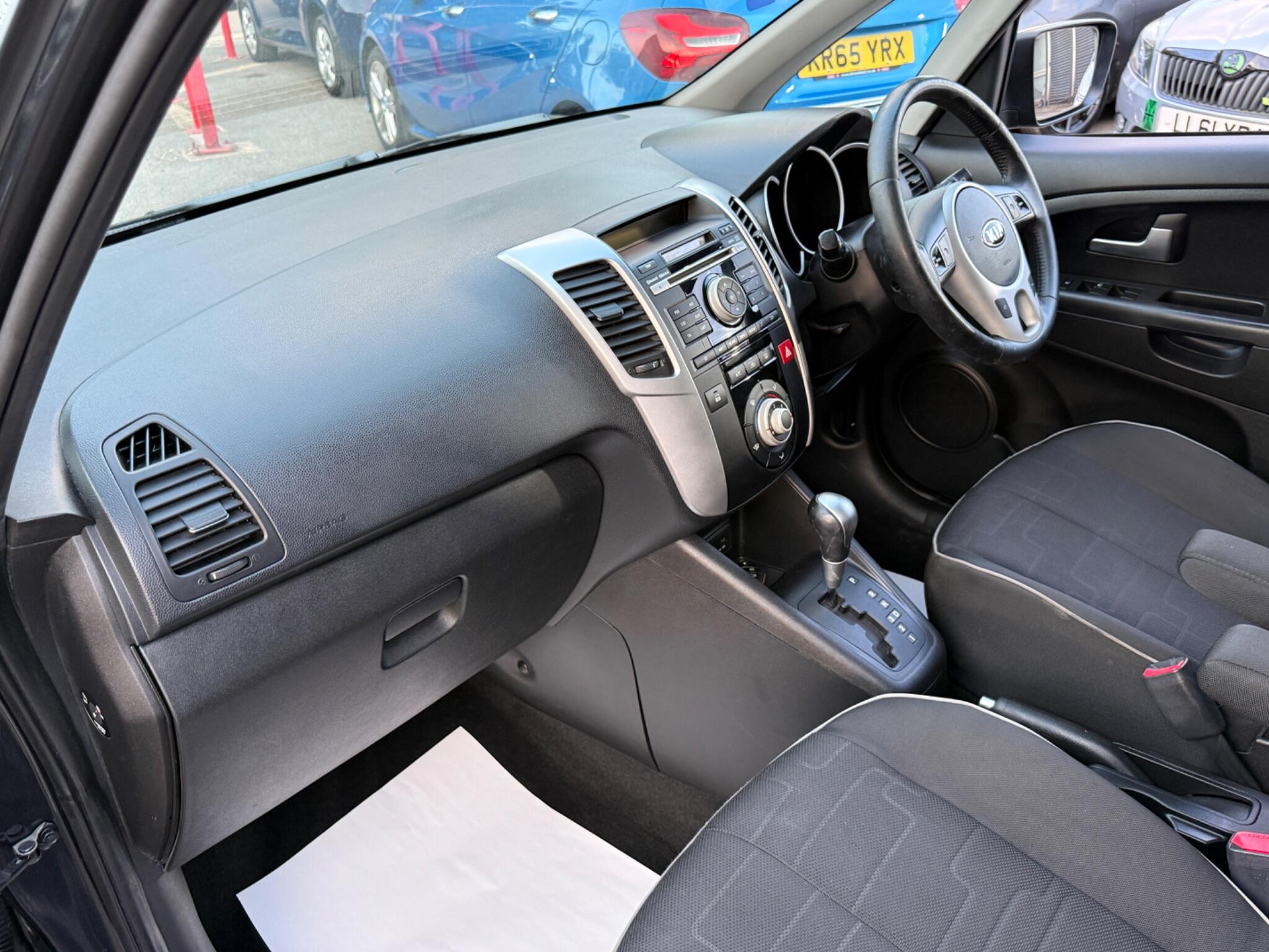 Kia Venga - Image 44