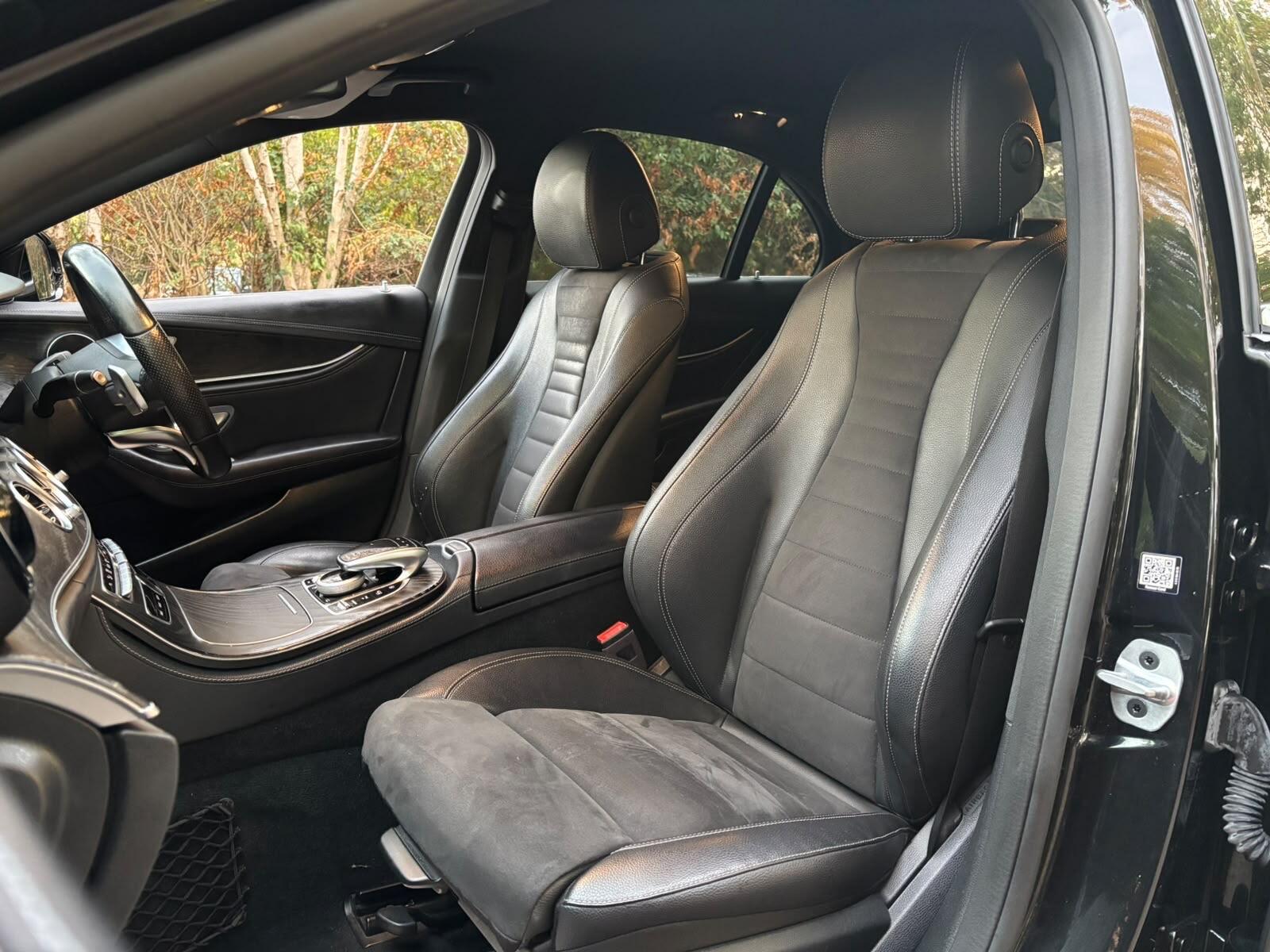 Mercedes-Benz E-Class view 14