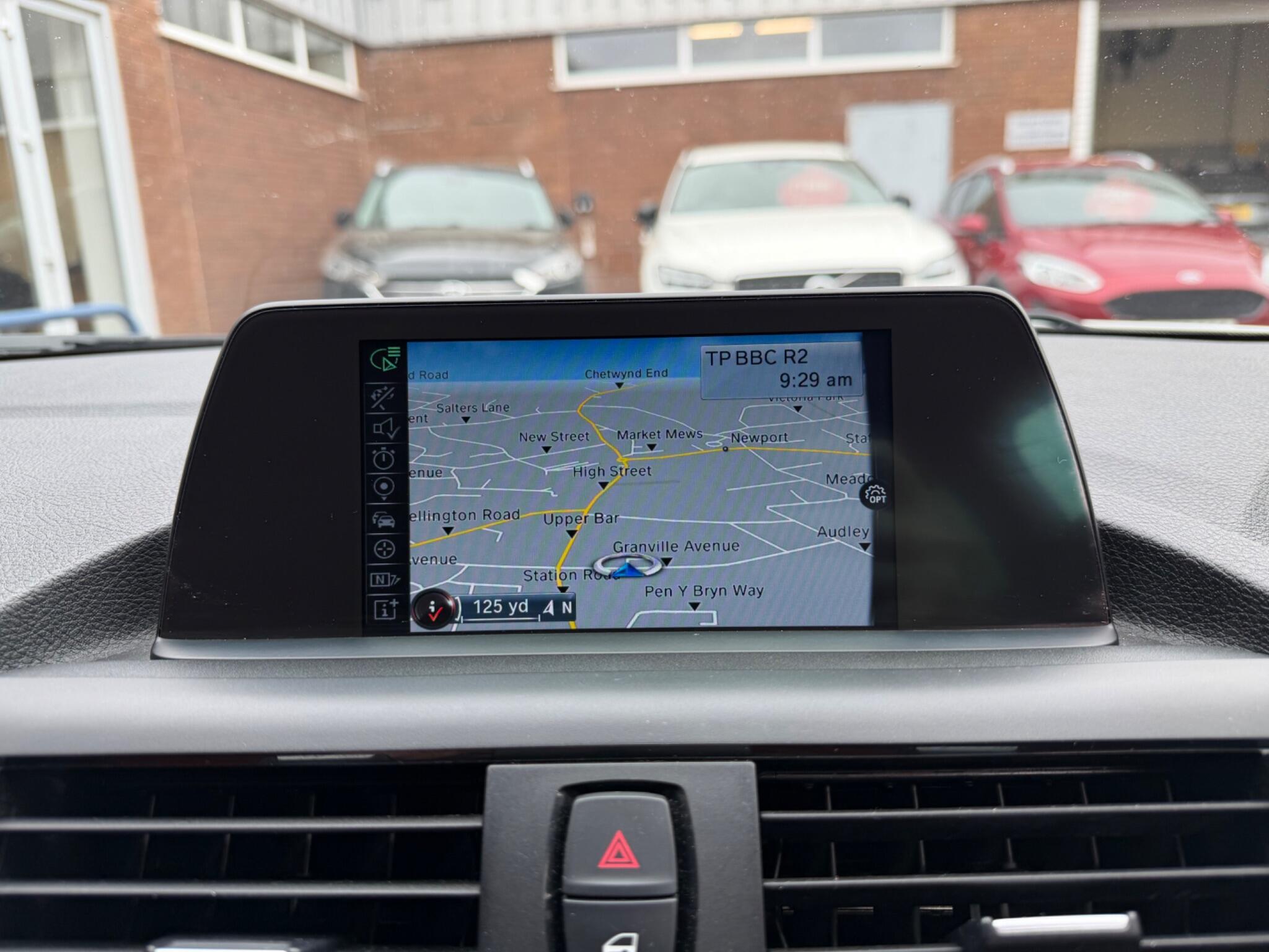 BMW 1 Series view 84