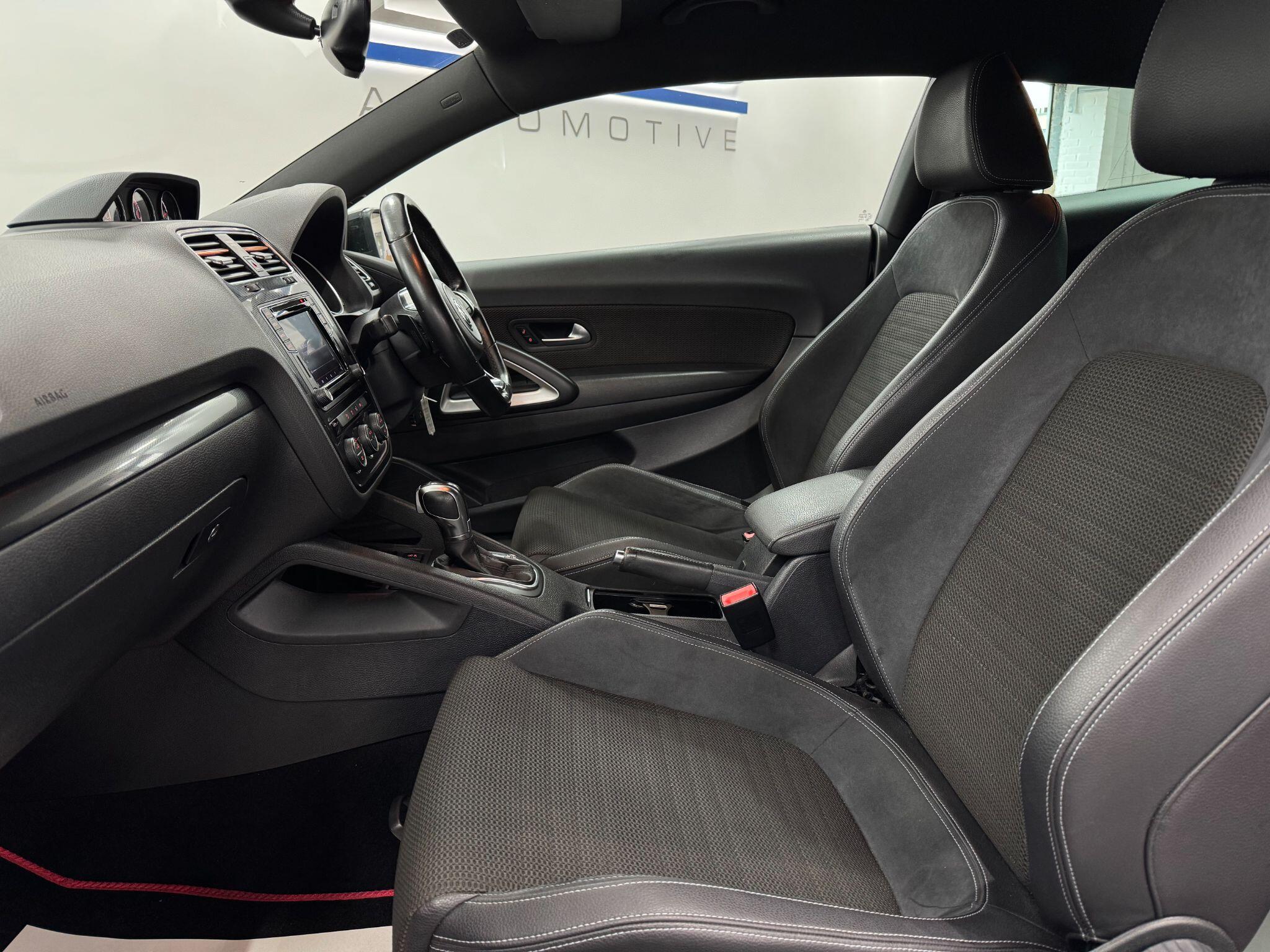 Volkswagen Scirocco view 48