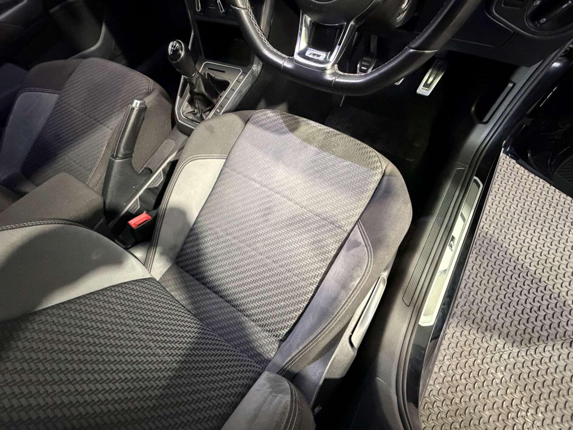 Volkswagen Polo view 17