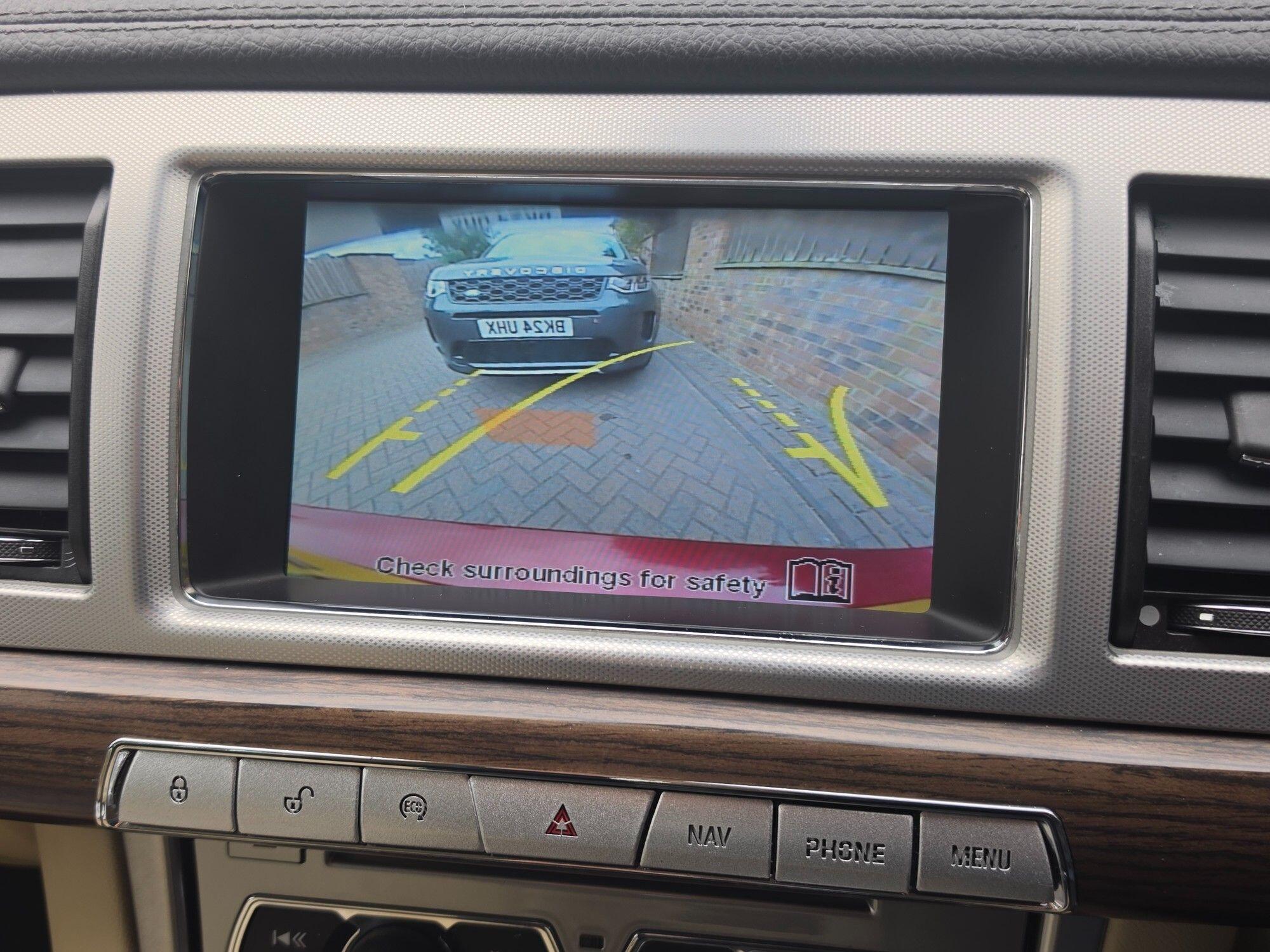 Jaguar XF view 64