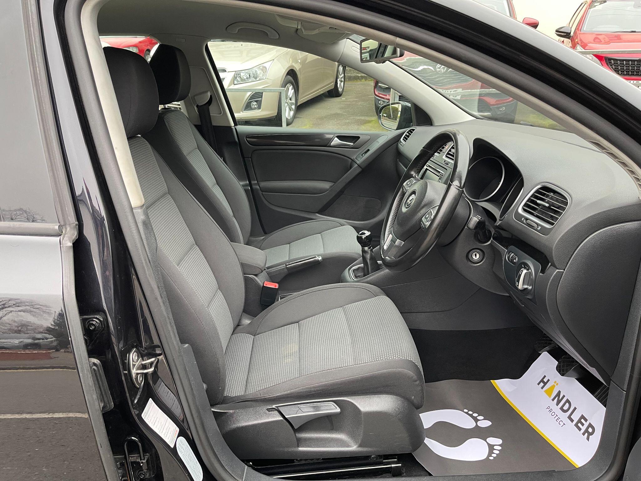 Volkswagen Golf view 22