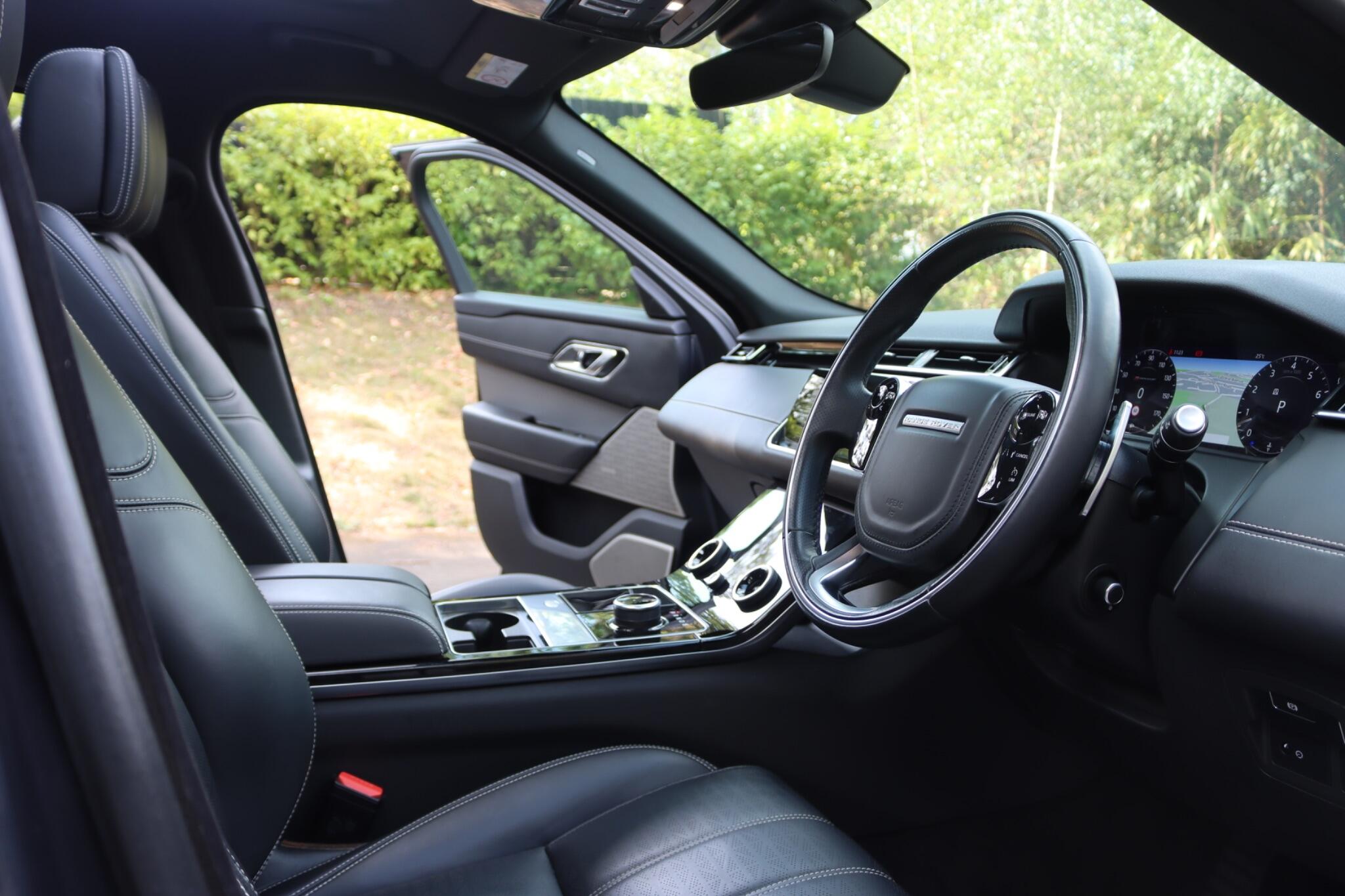 Land Rover Range Rover Velar view 58