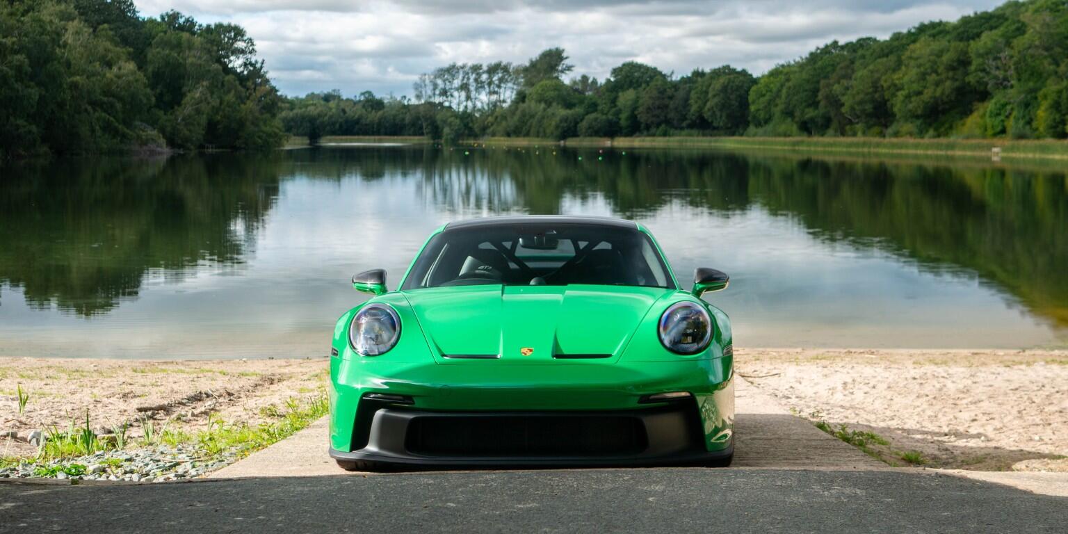 Porsche 911 view 2