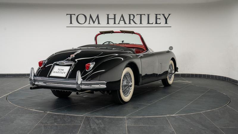 Jaguar XK150 view 7