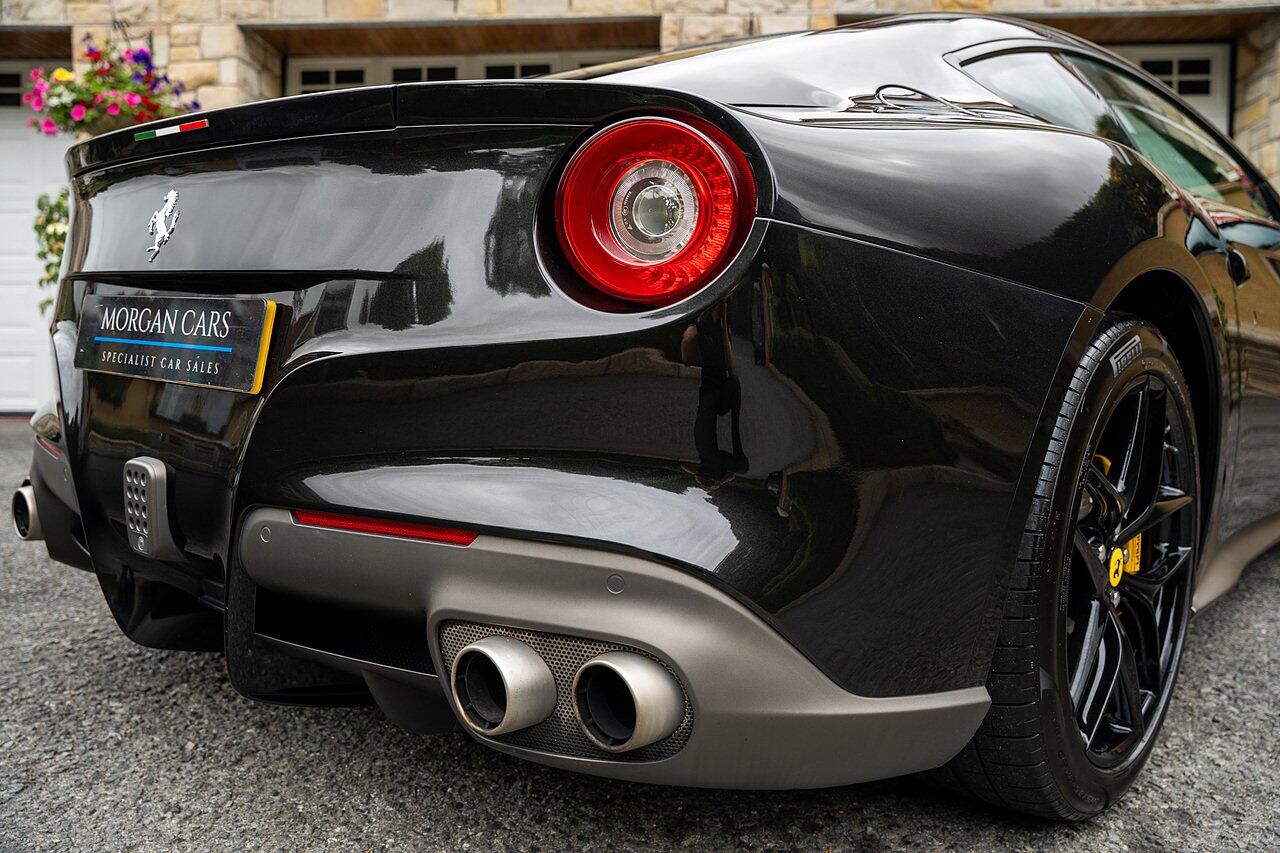 Ferrari F12 view 21