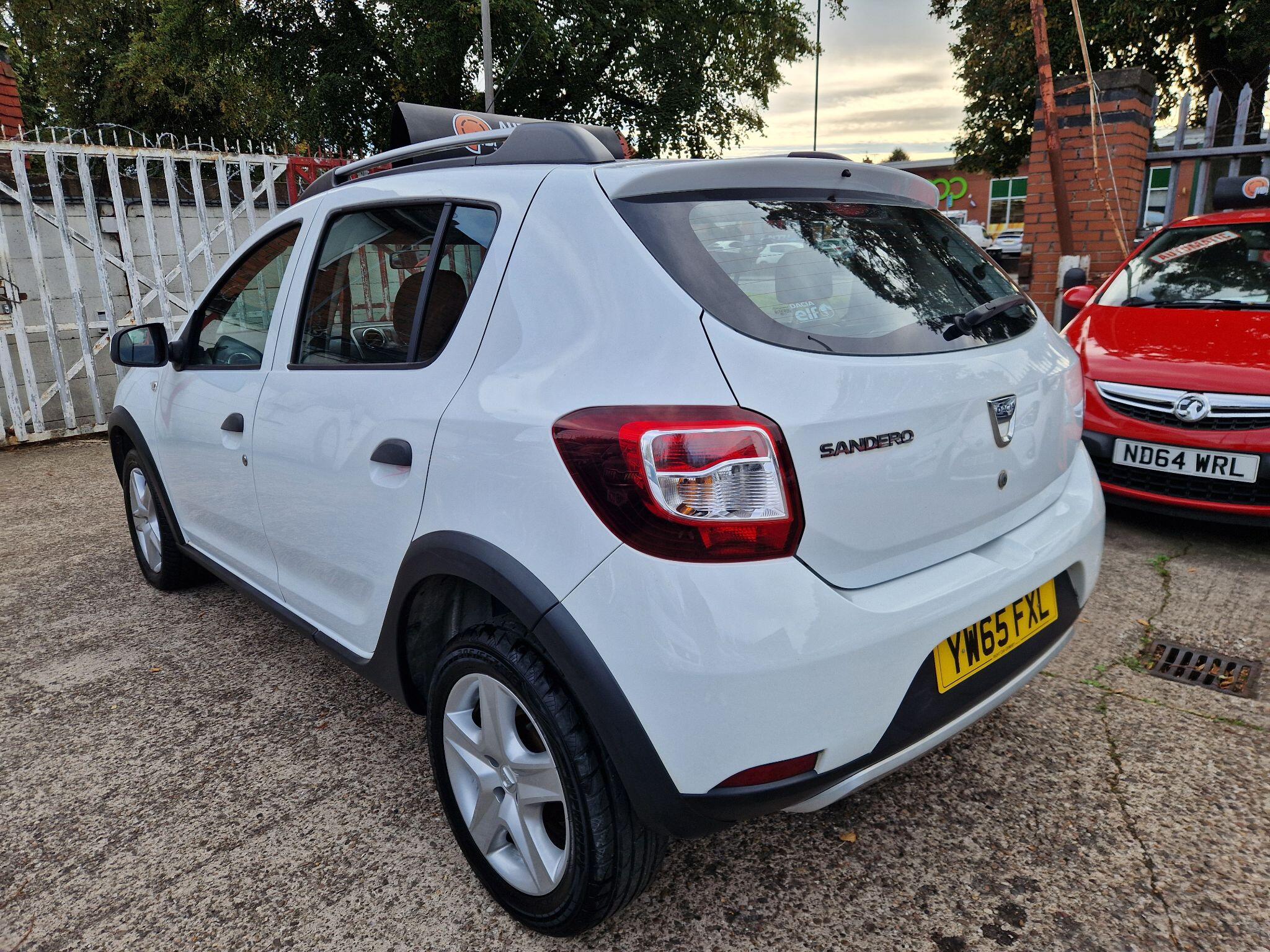 Dacia Sandero view 3