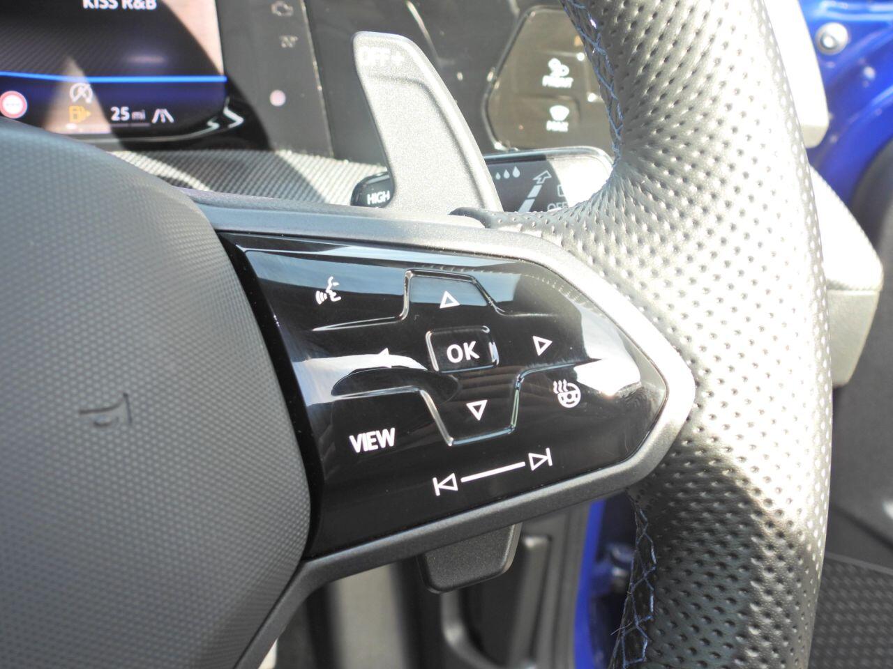 Volkswagen Golf view 39