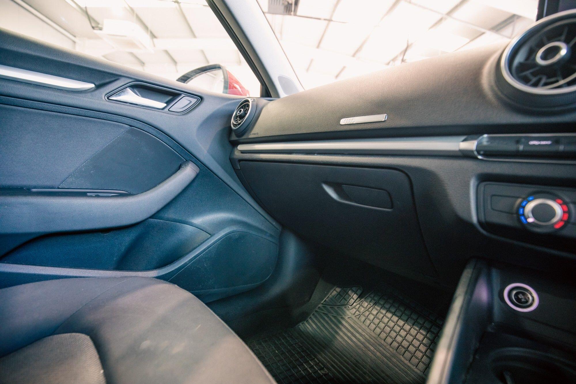 Audi A3 view 23