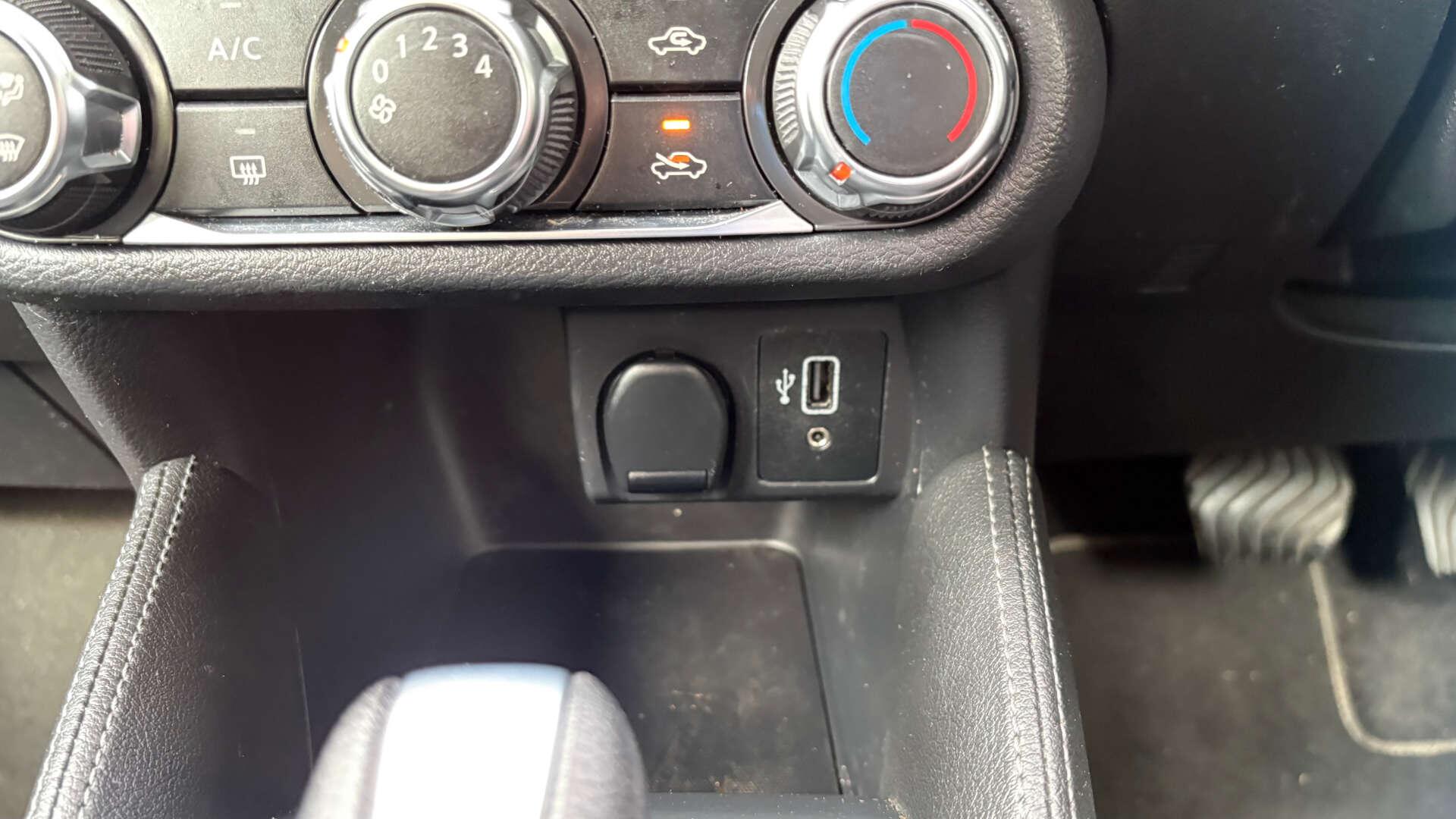 Nissan Micra view 27