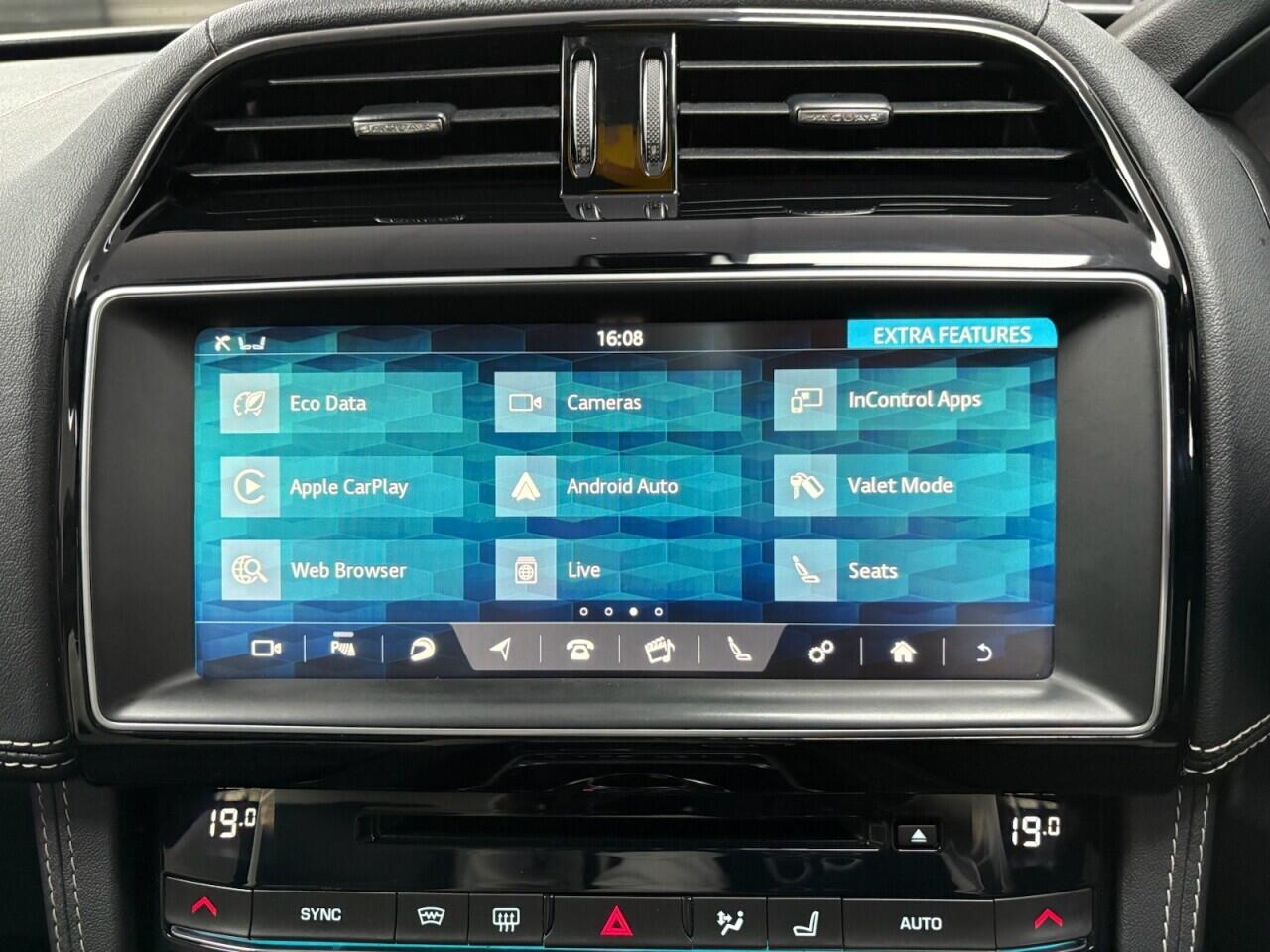 Jaguar F-Pace view 33
