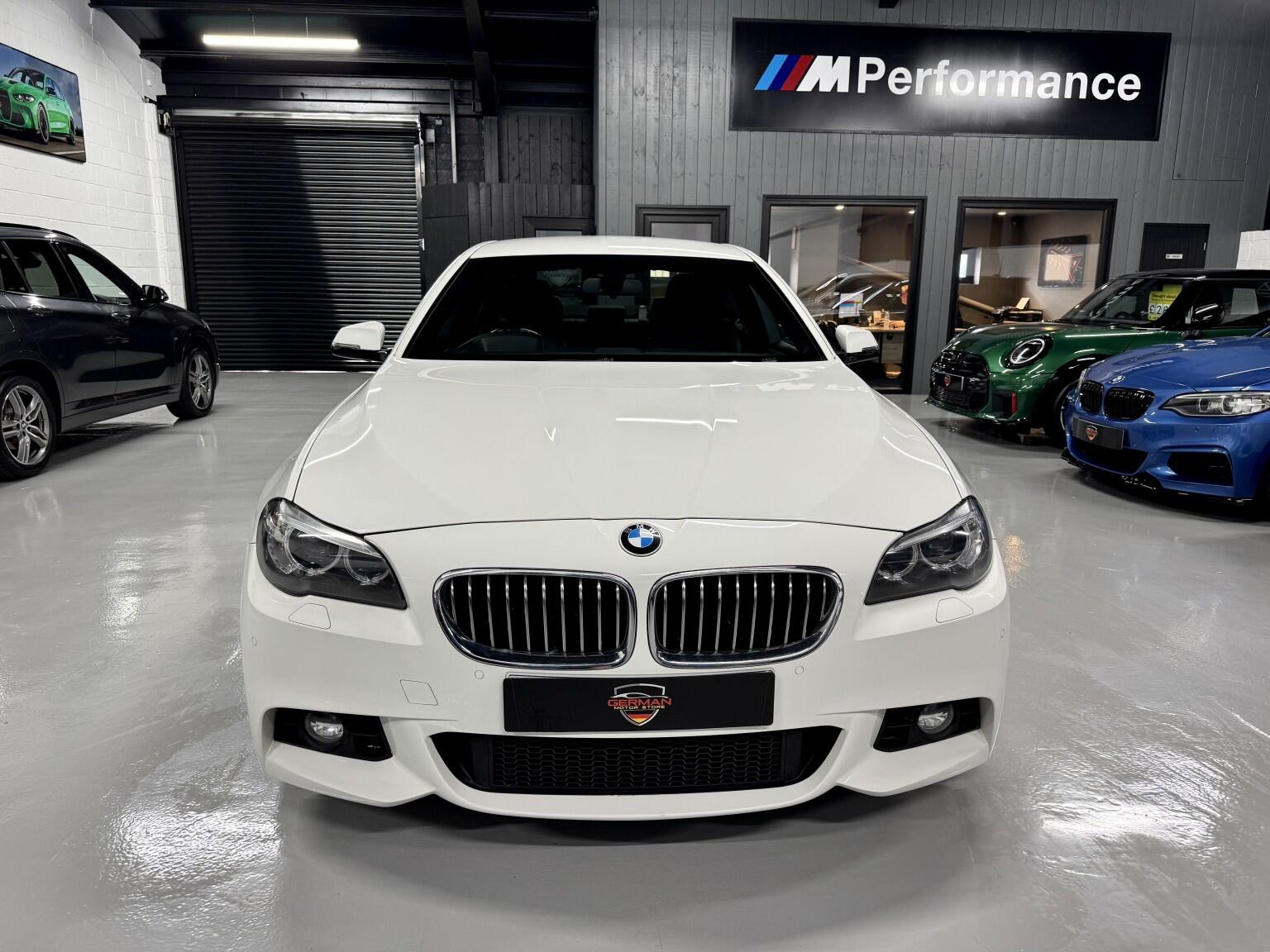 BMW 5 Series view 11