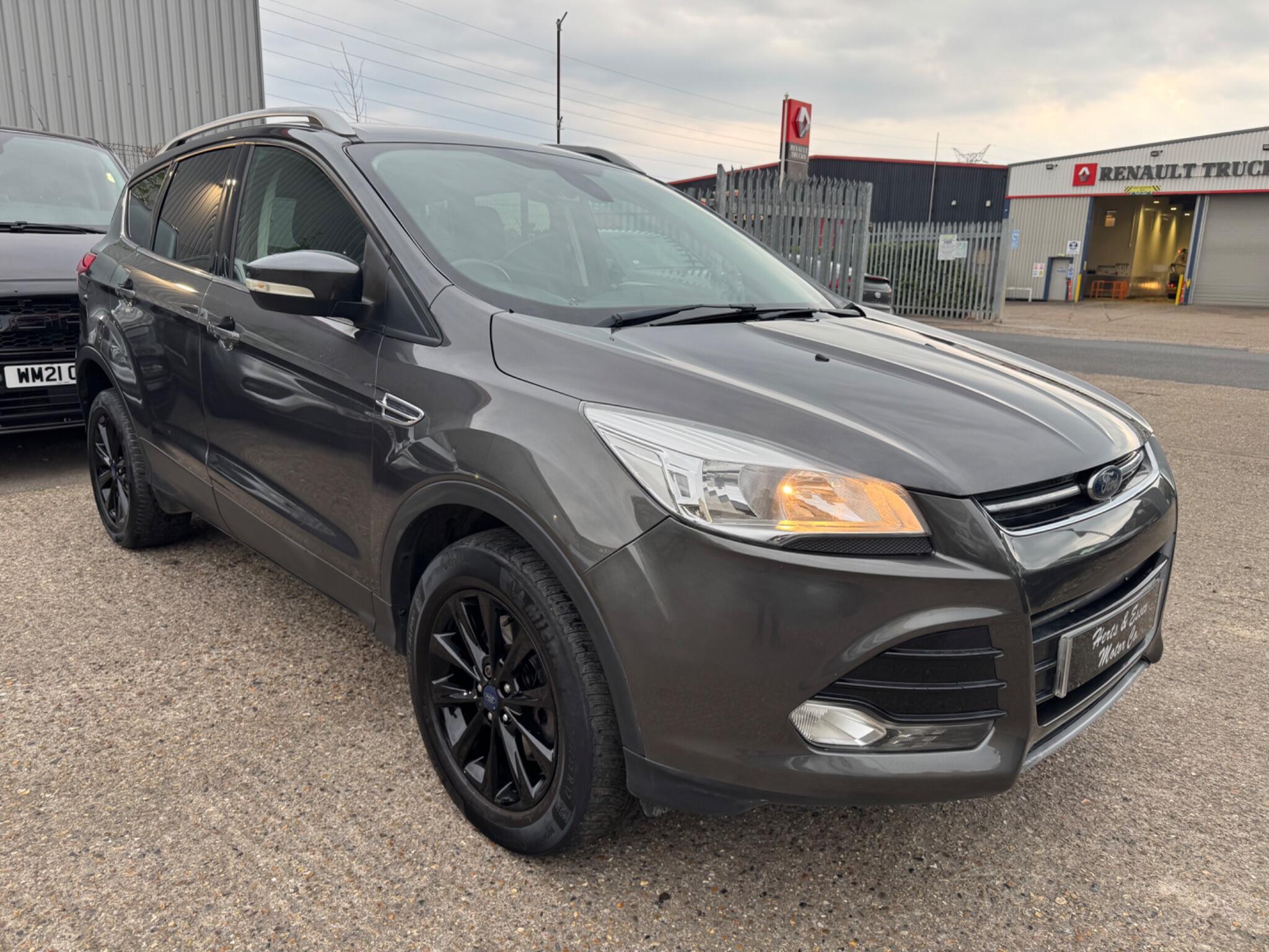 Ford Kuga view 5