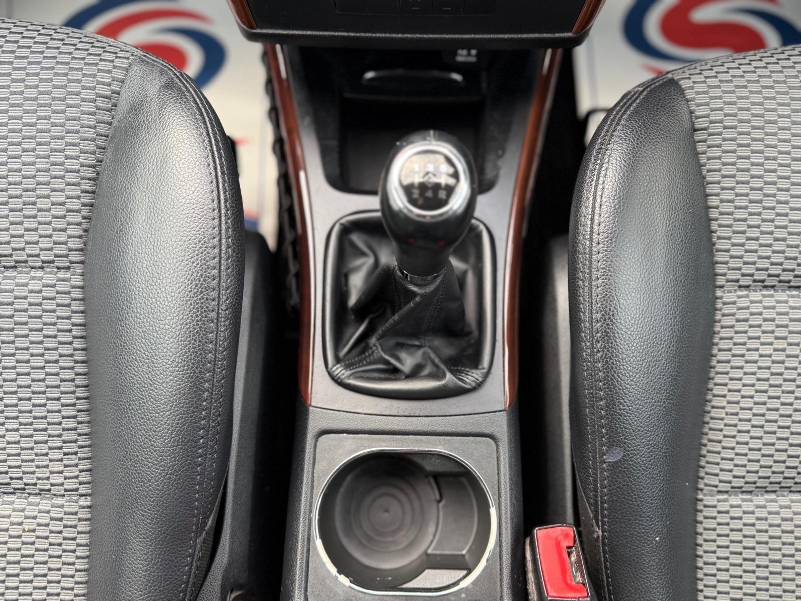 Mercedes-Benz A Class view 21