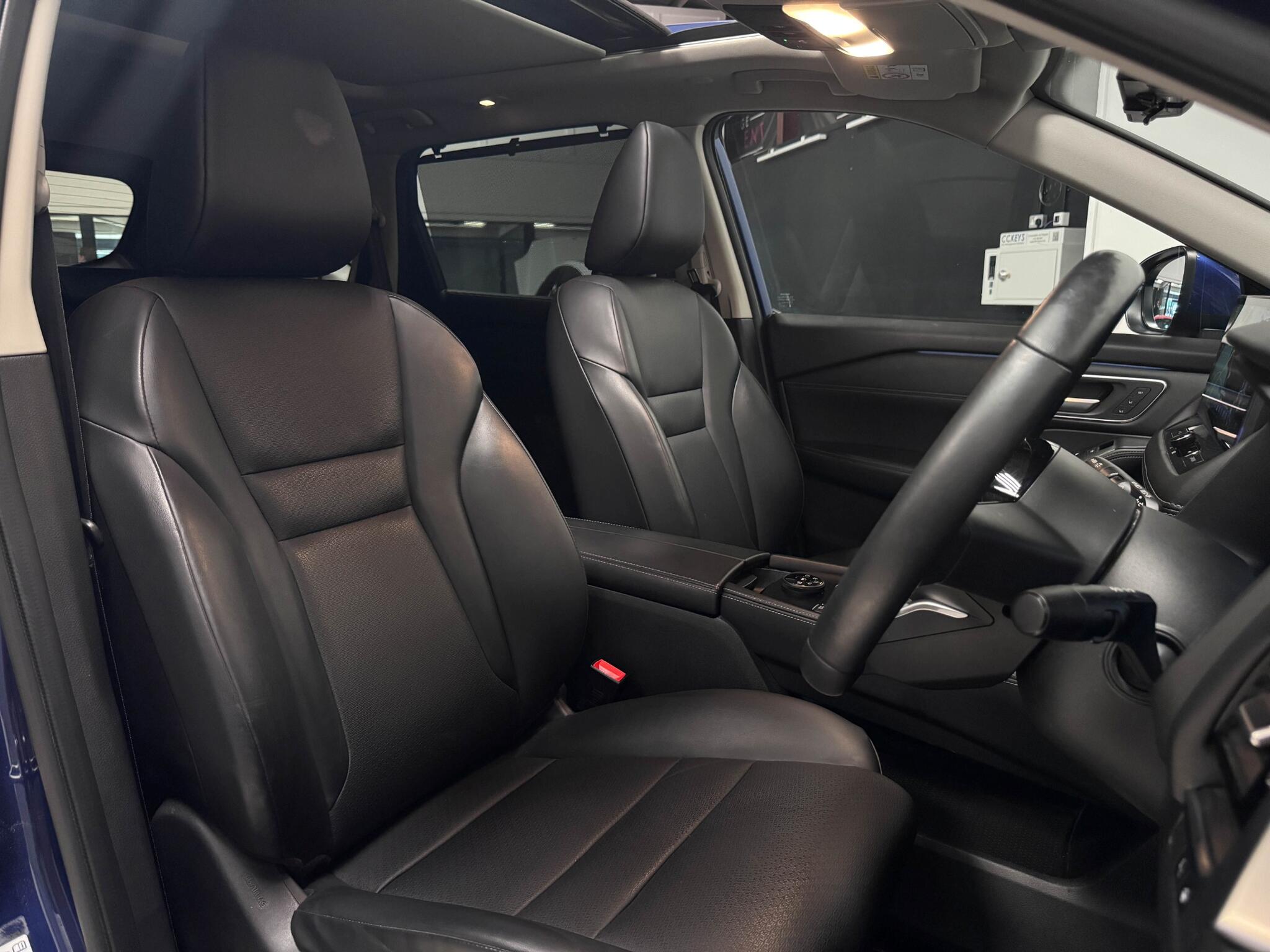 Nissan X-Trail view 27