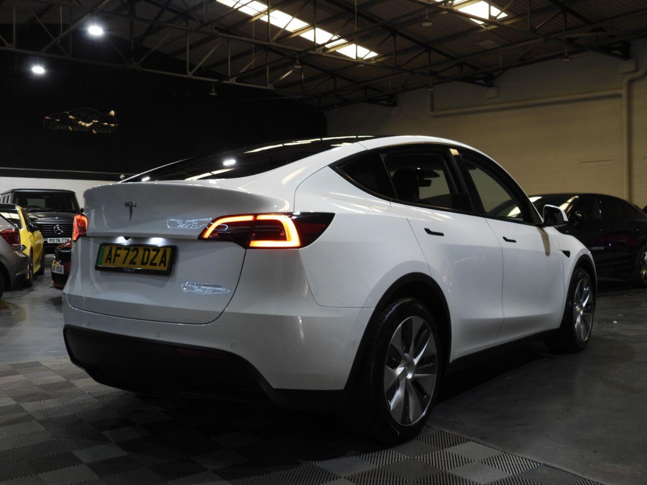 Tesla Model Y view 6