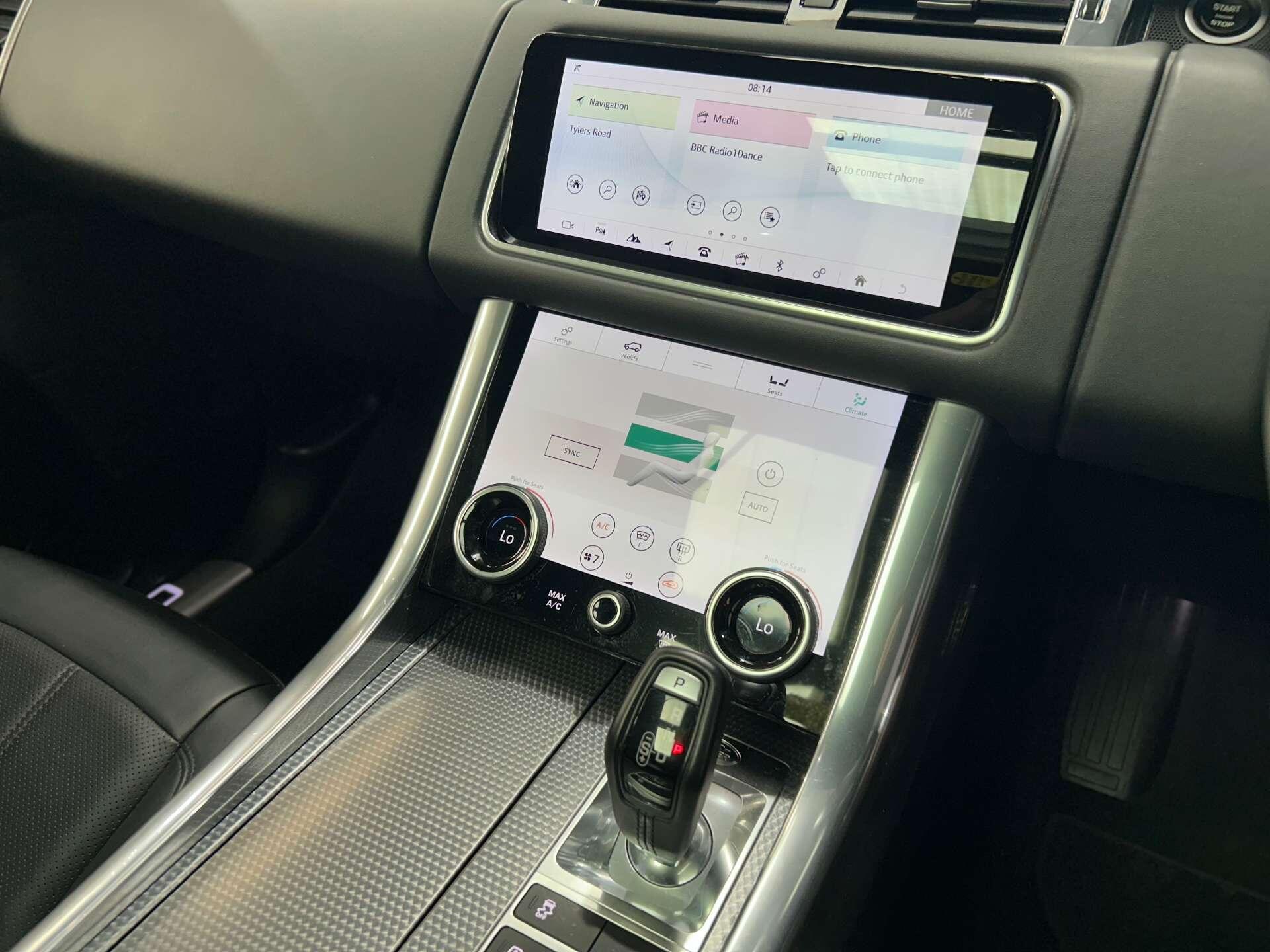 Land Rover Range Rover Sport view 34