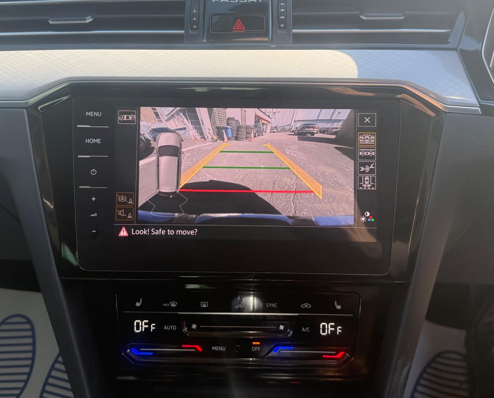 Volkswagen Passat view 29