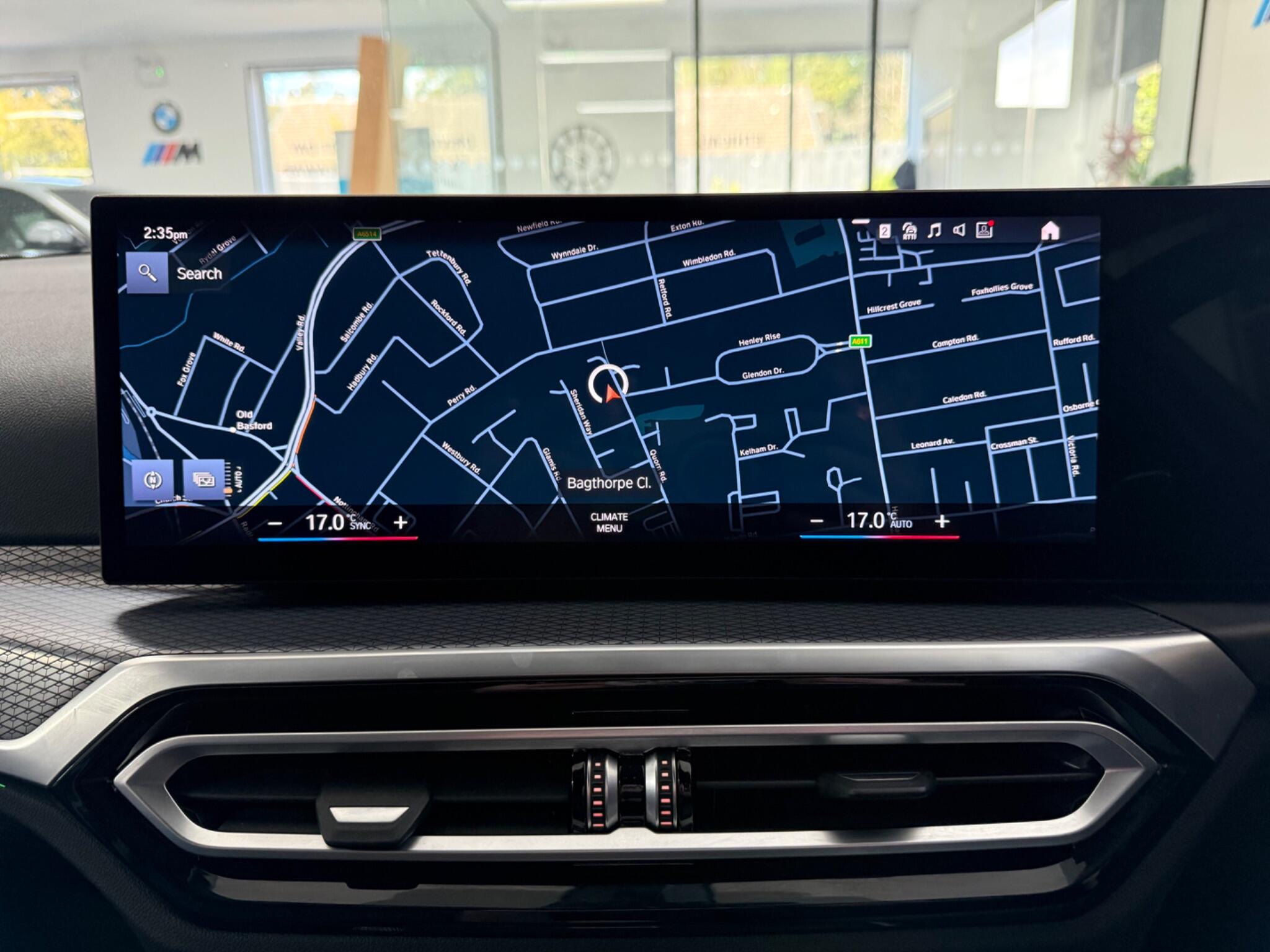 BMW 3 Series view 15
