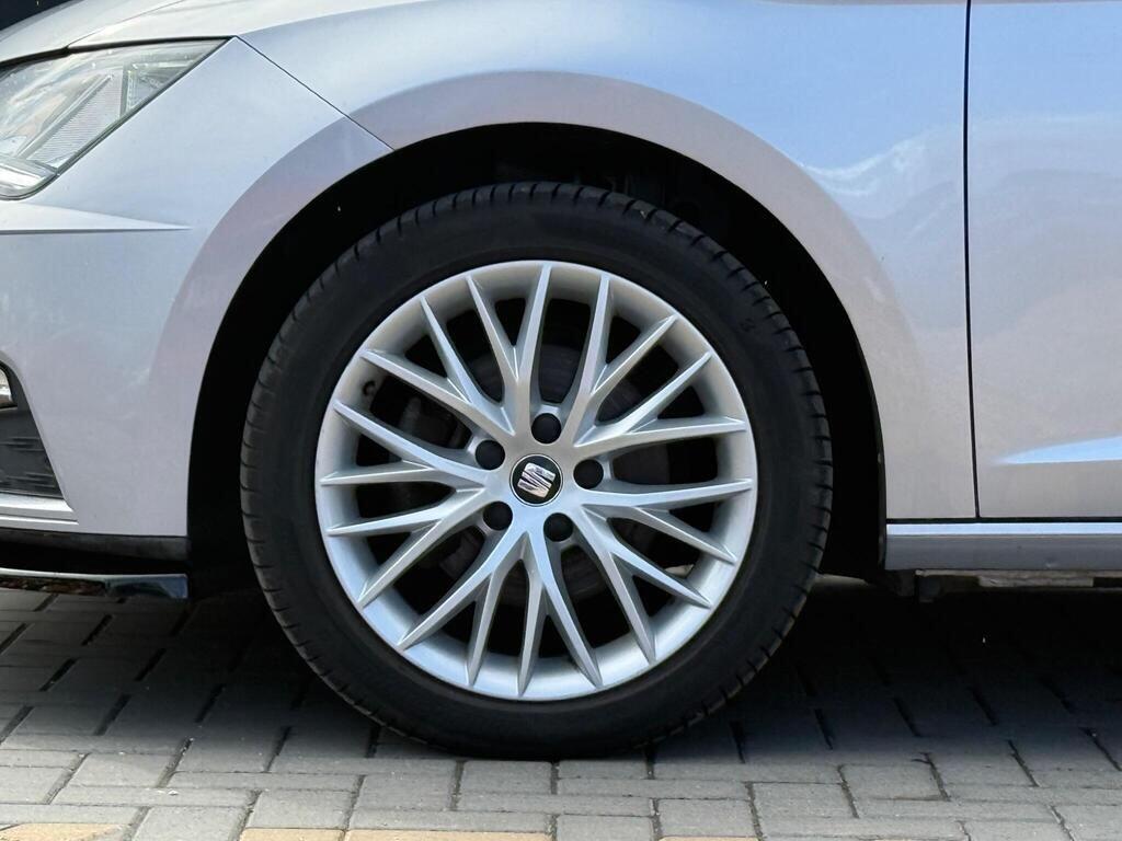 Seat Leon view 11