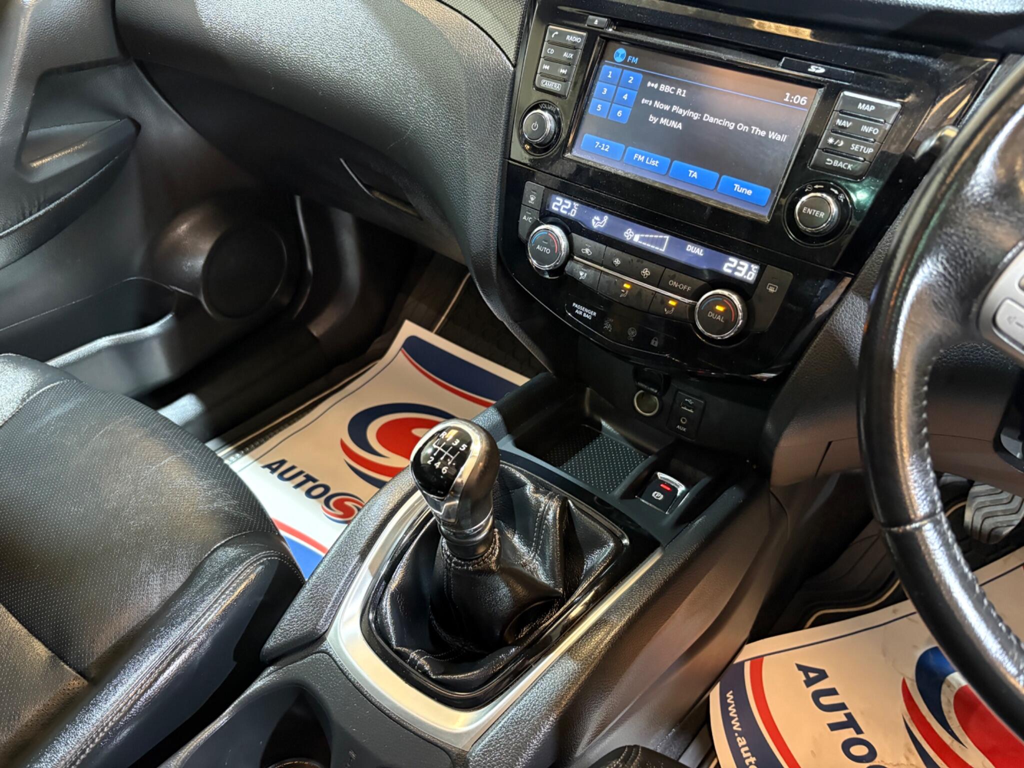 Nissan X-Trail view 26