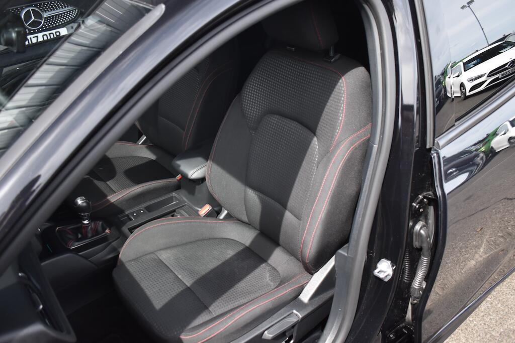 Ford Focus view 37