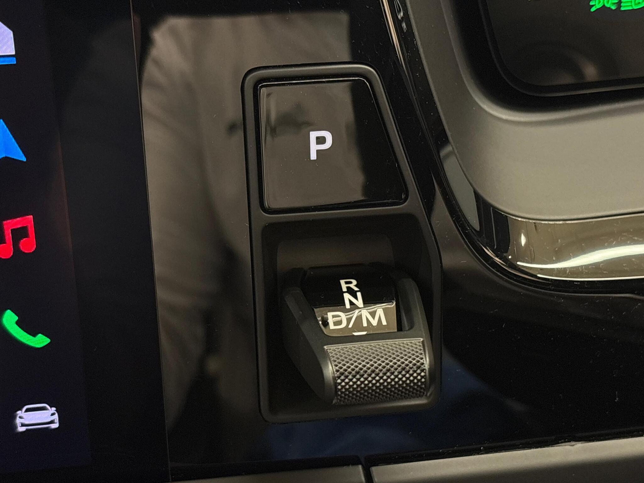 Porsche Panamera view 12