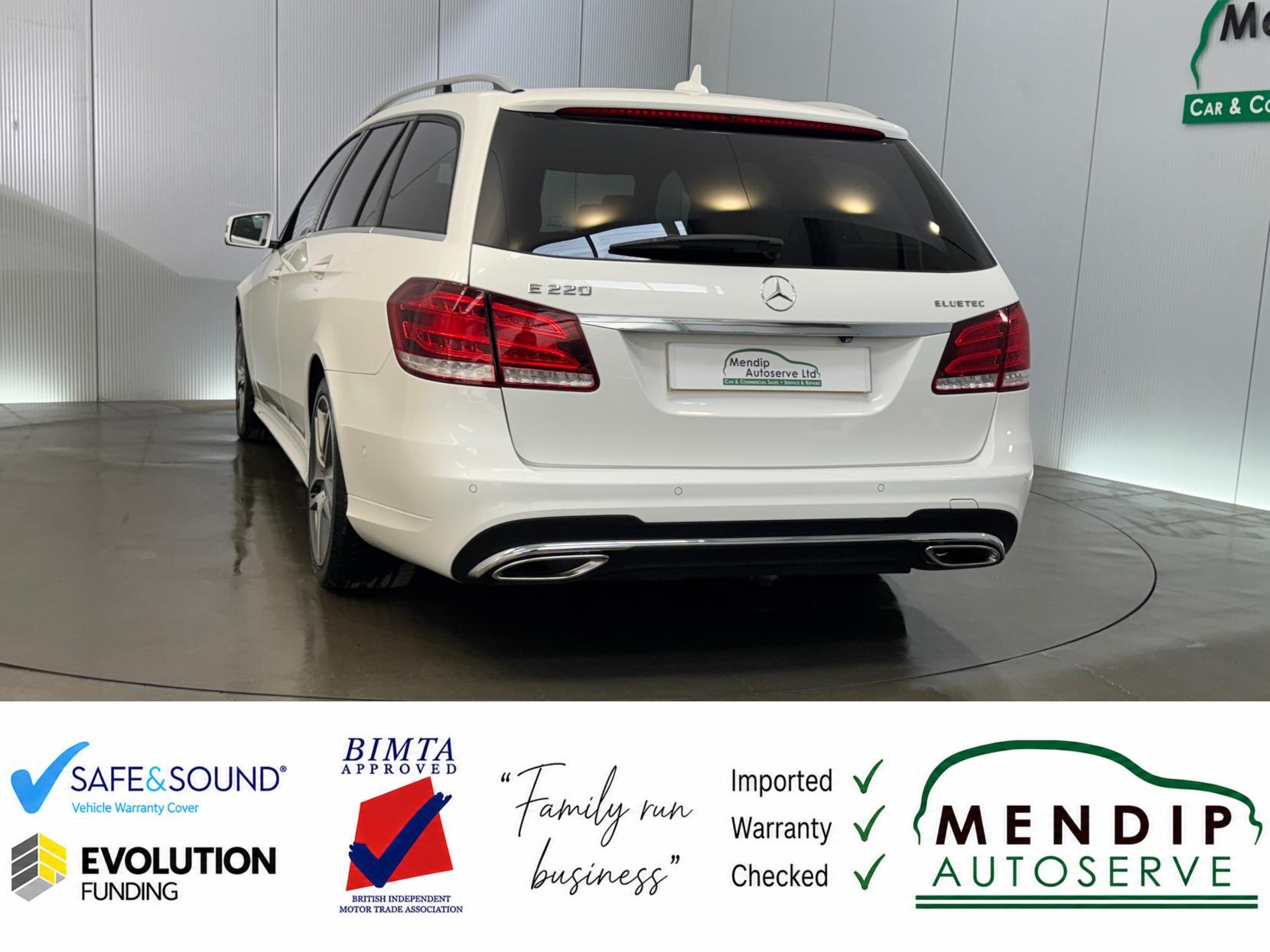 Mercedes-Benz E Class view 17
