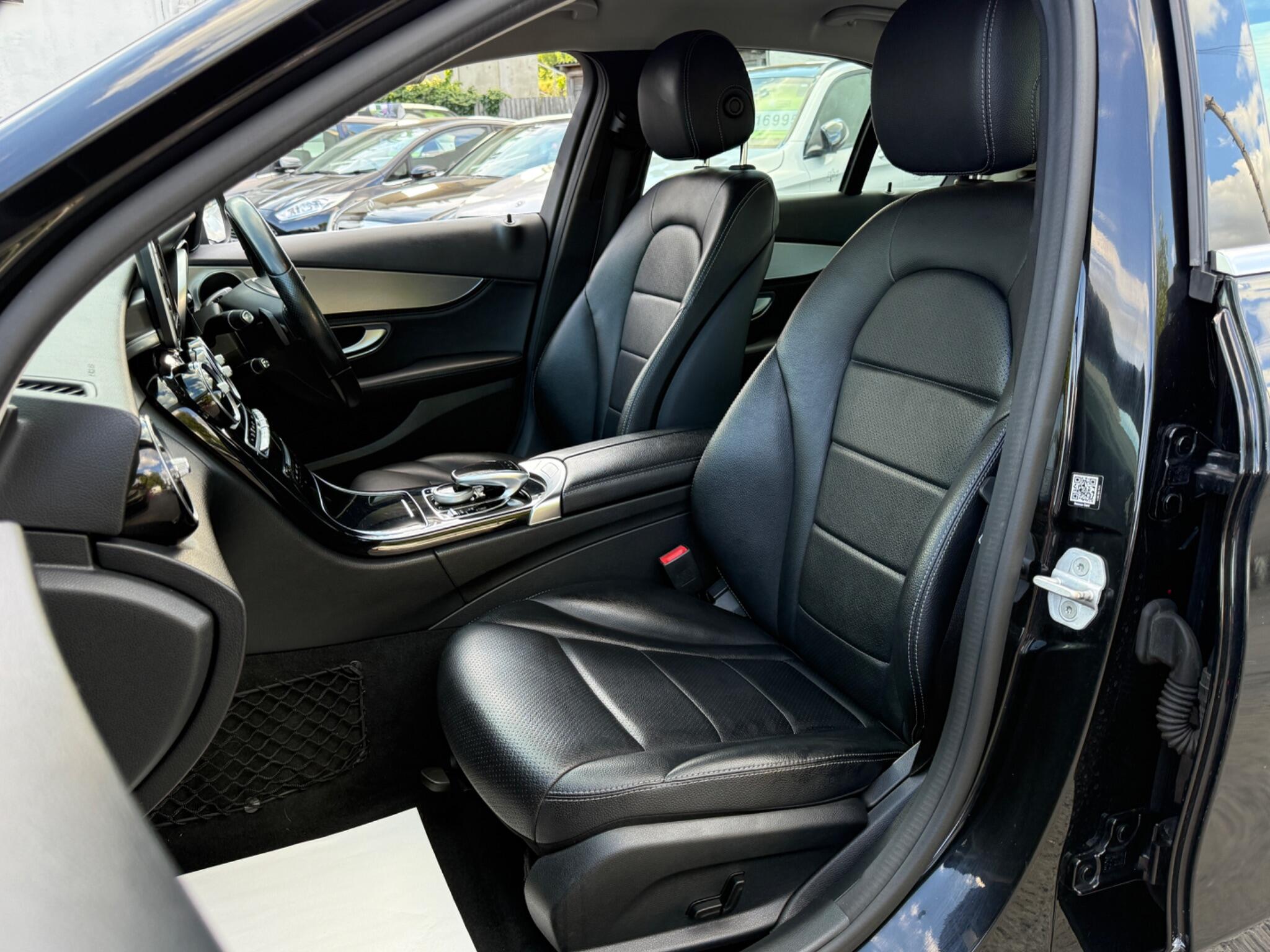 Mercedes-Benz C Class - Image 44