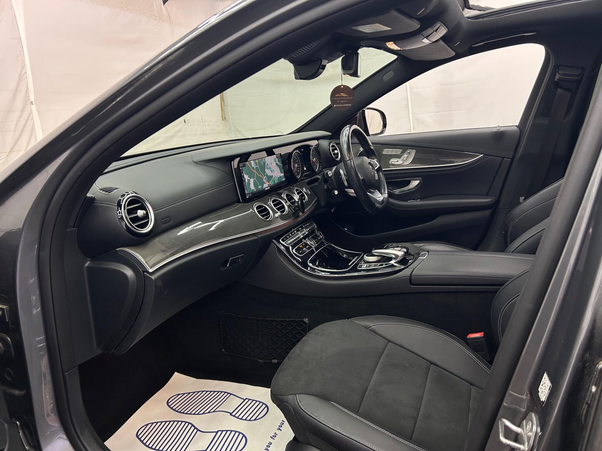 Mercedes-Benz E Class view 46