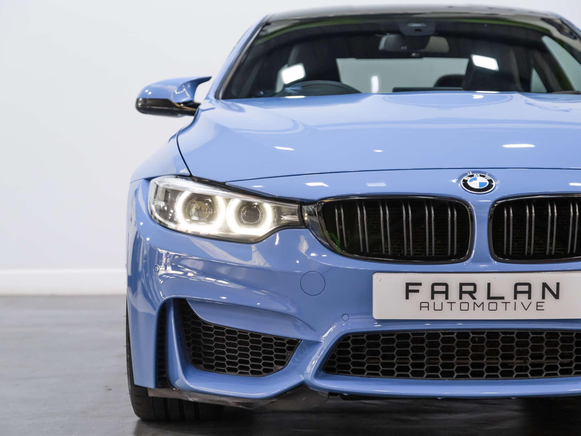BMW M4 view 10