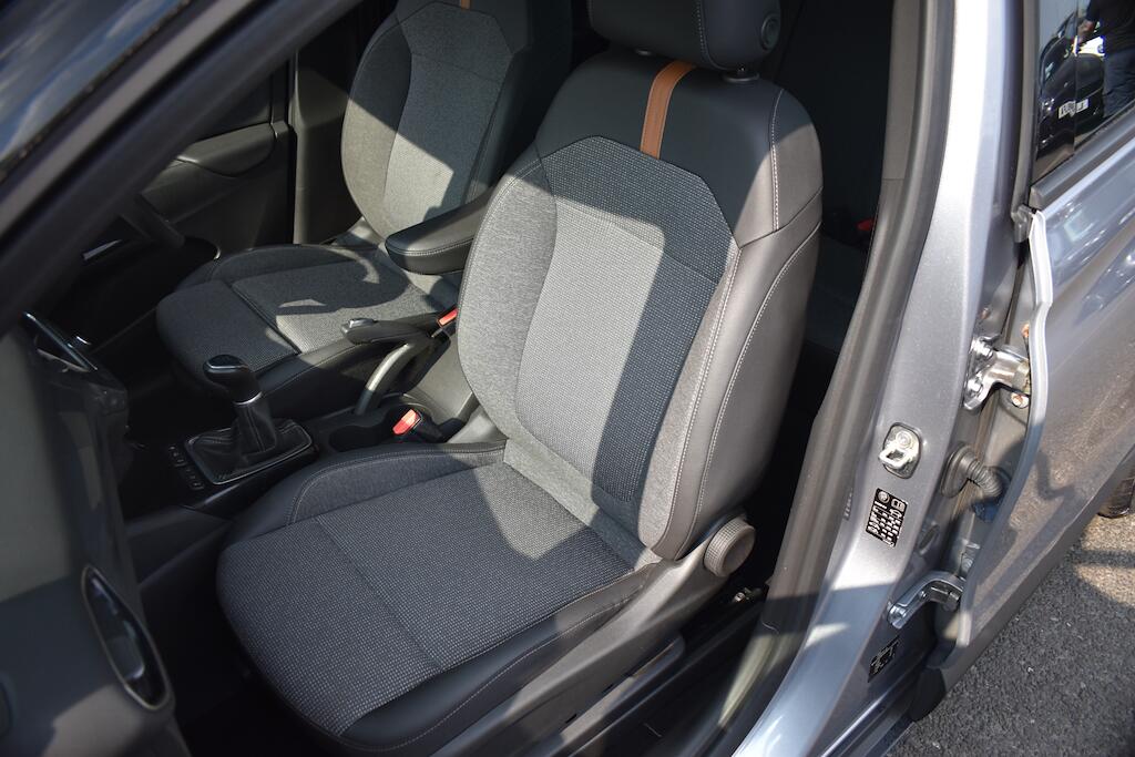 Vauxhall Crossland view 39