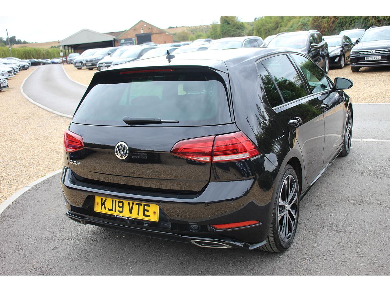 Volkswagen Golf view 12