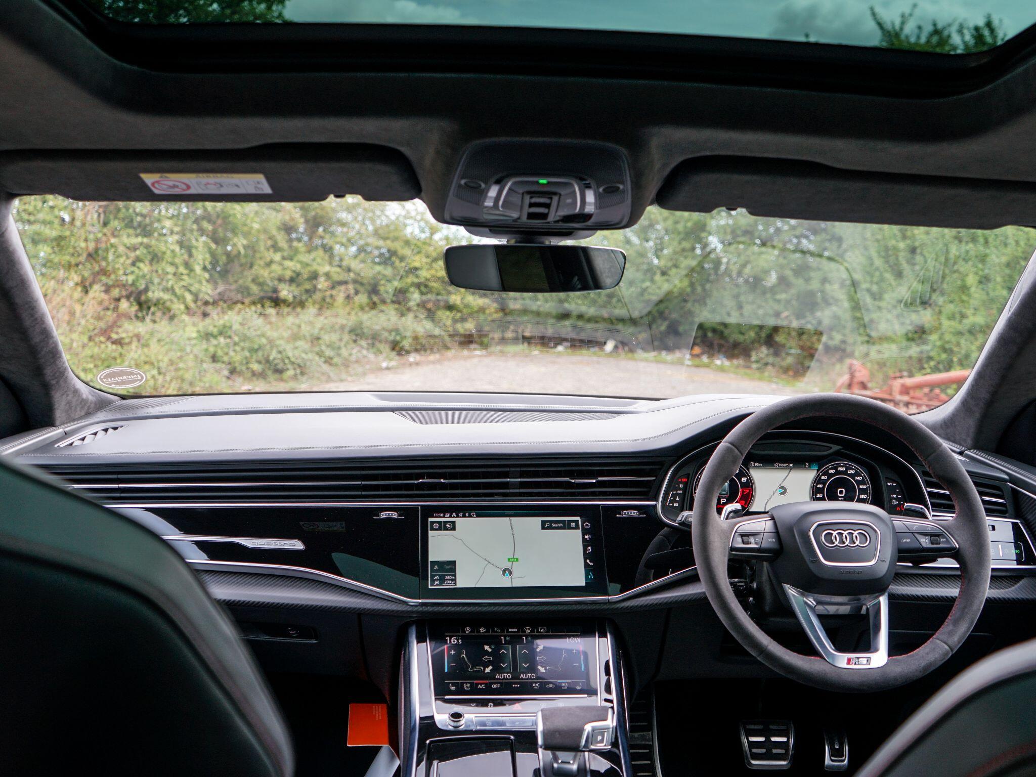 Audi RSQ8 view 17
