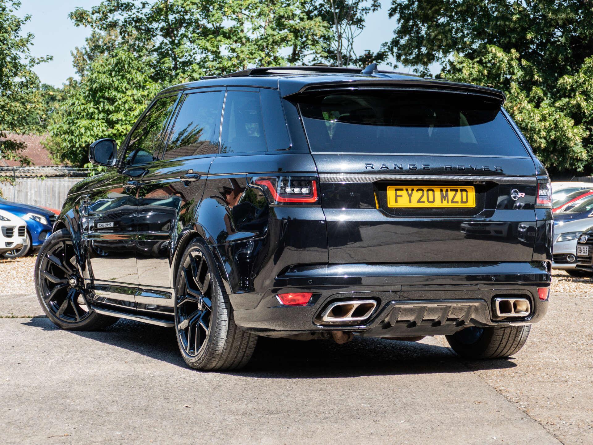 Land Rover Range Rover Sport view 2