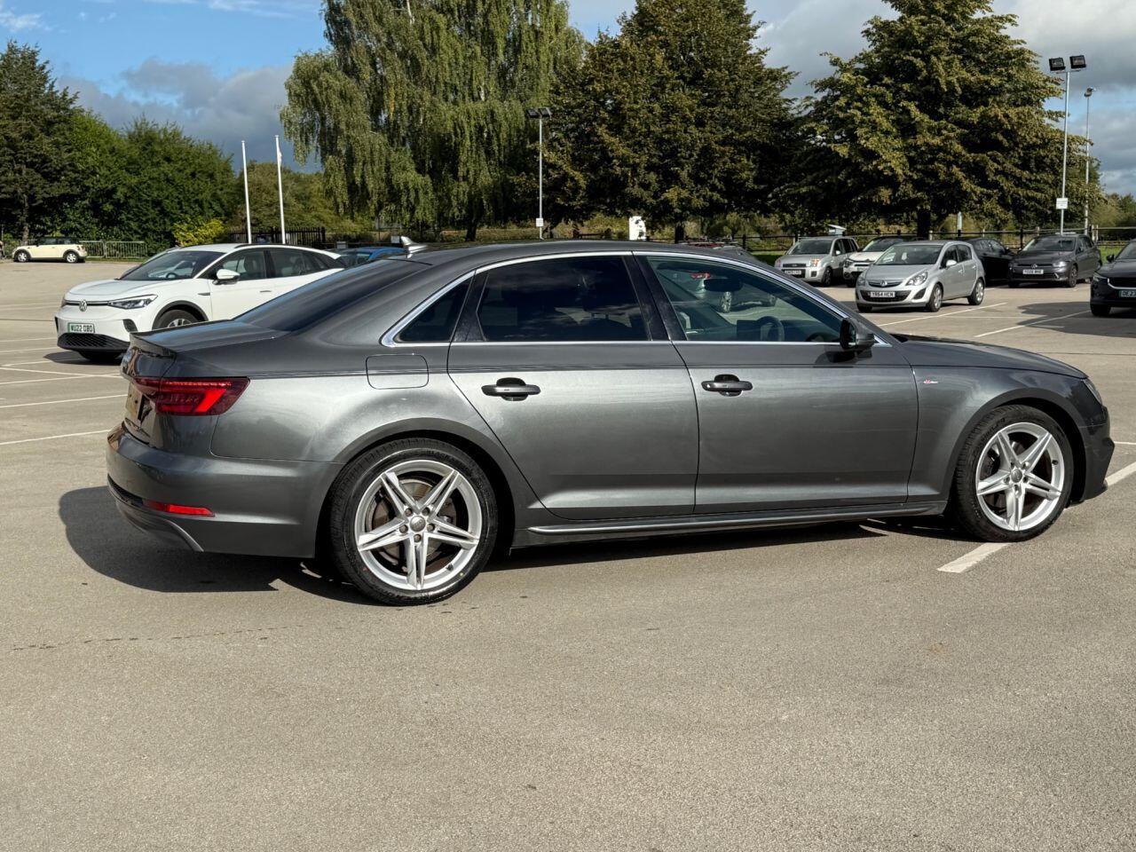 Audi A4 view 28