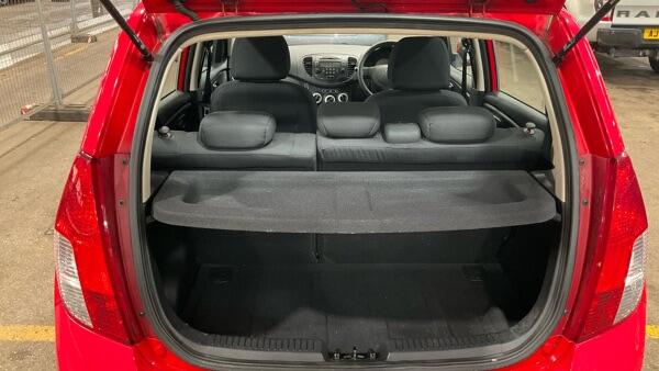 Hyundai I10 view 17