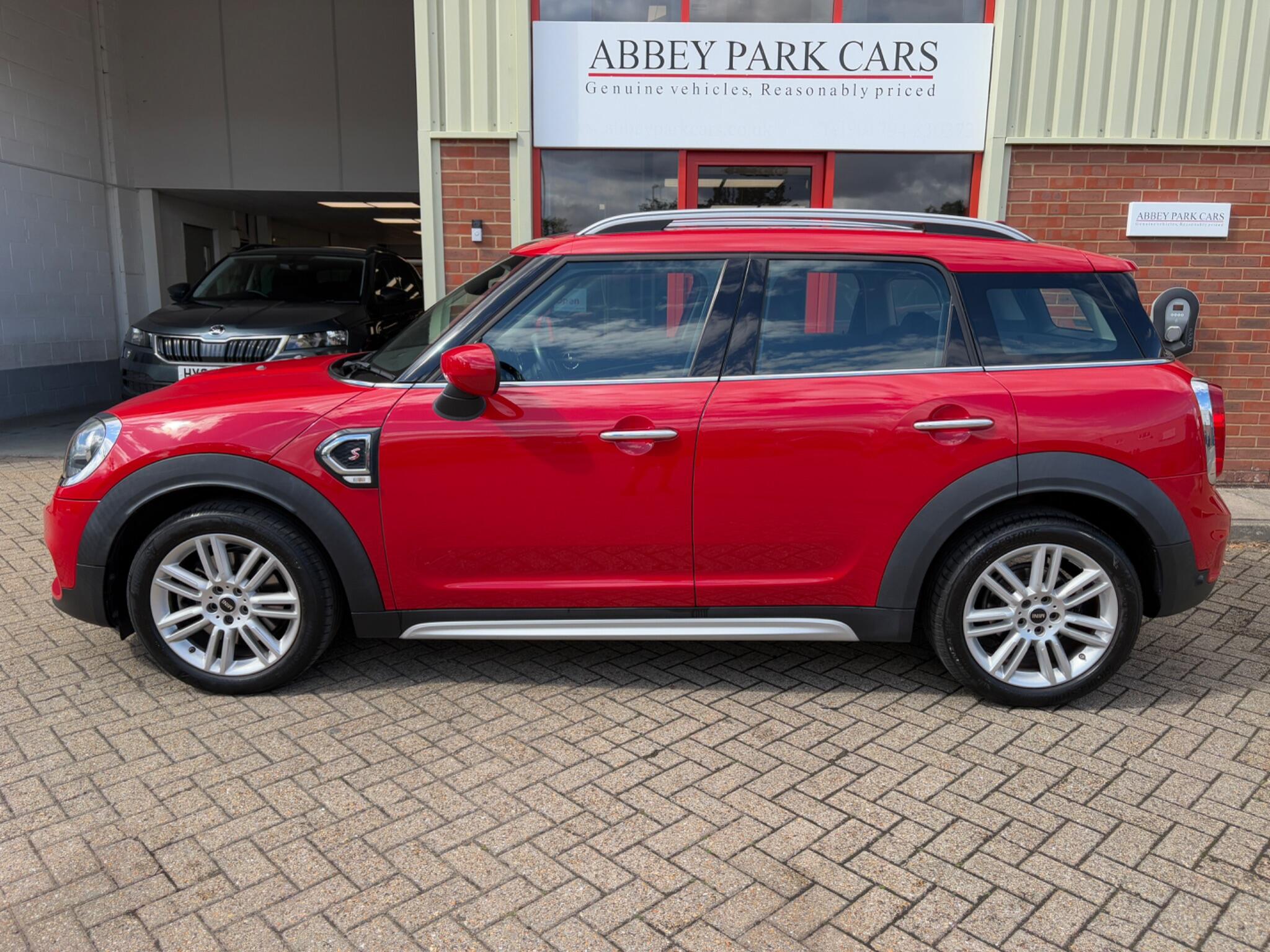 Mini Countryman view 6