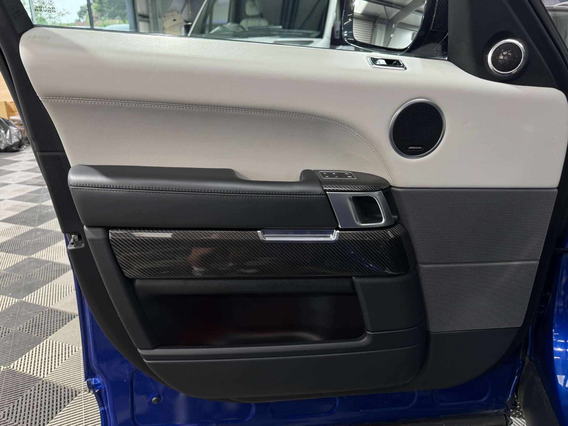 Land Rover Range Rover Sport view 23