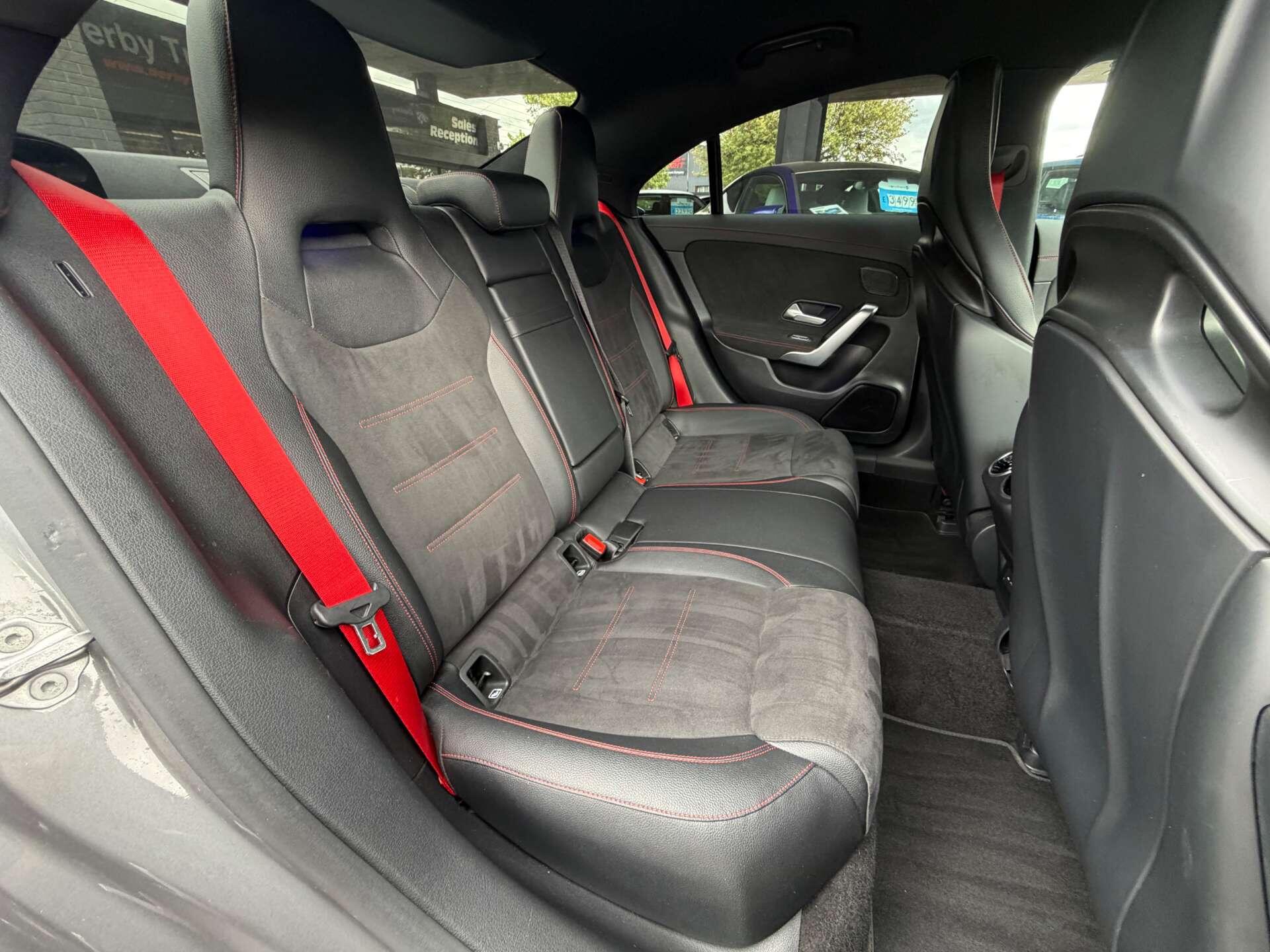 Mercedes-Benz Amg S view 9
