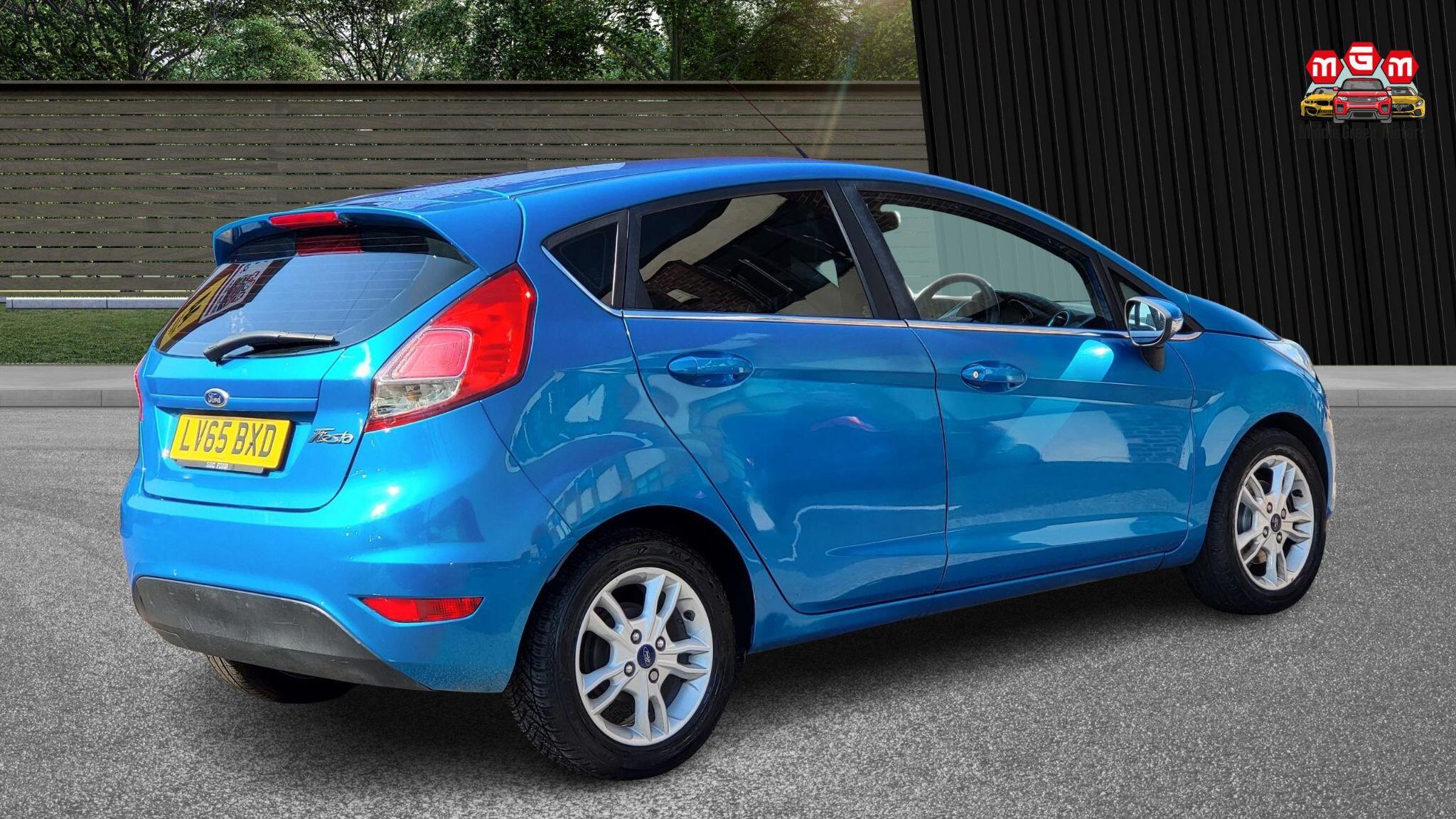 Ford Fiesta view 9