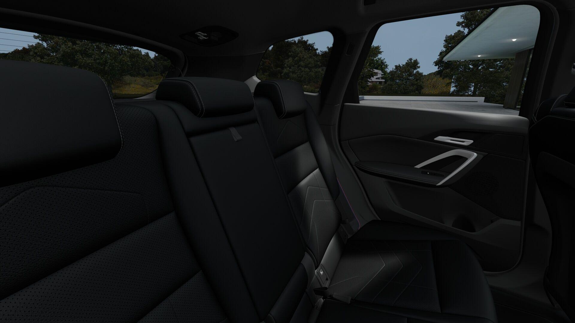 BMW X1 view 13