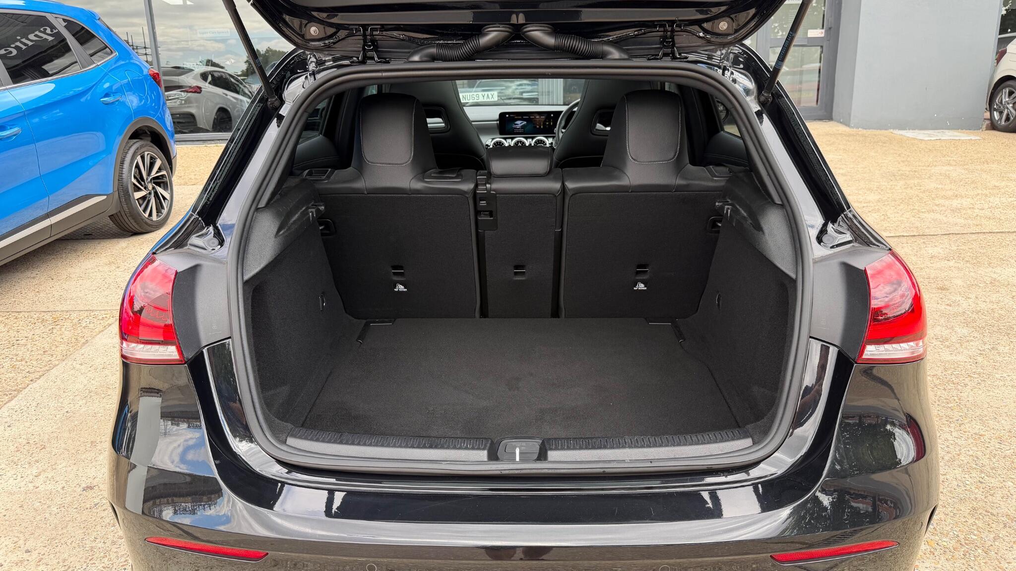 Mercedes-Benz A-Class view 36