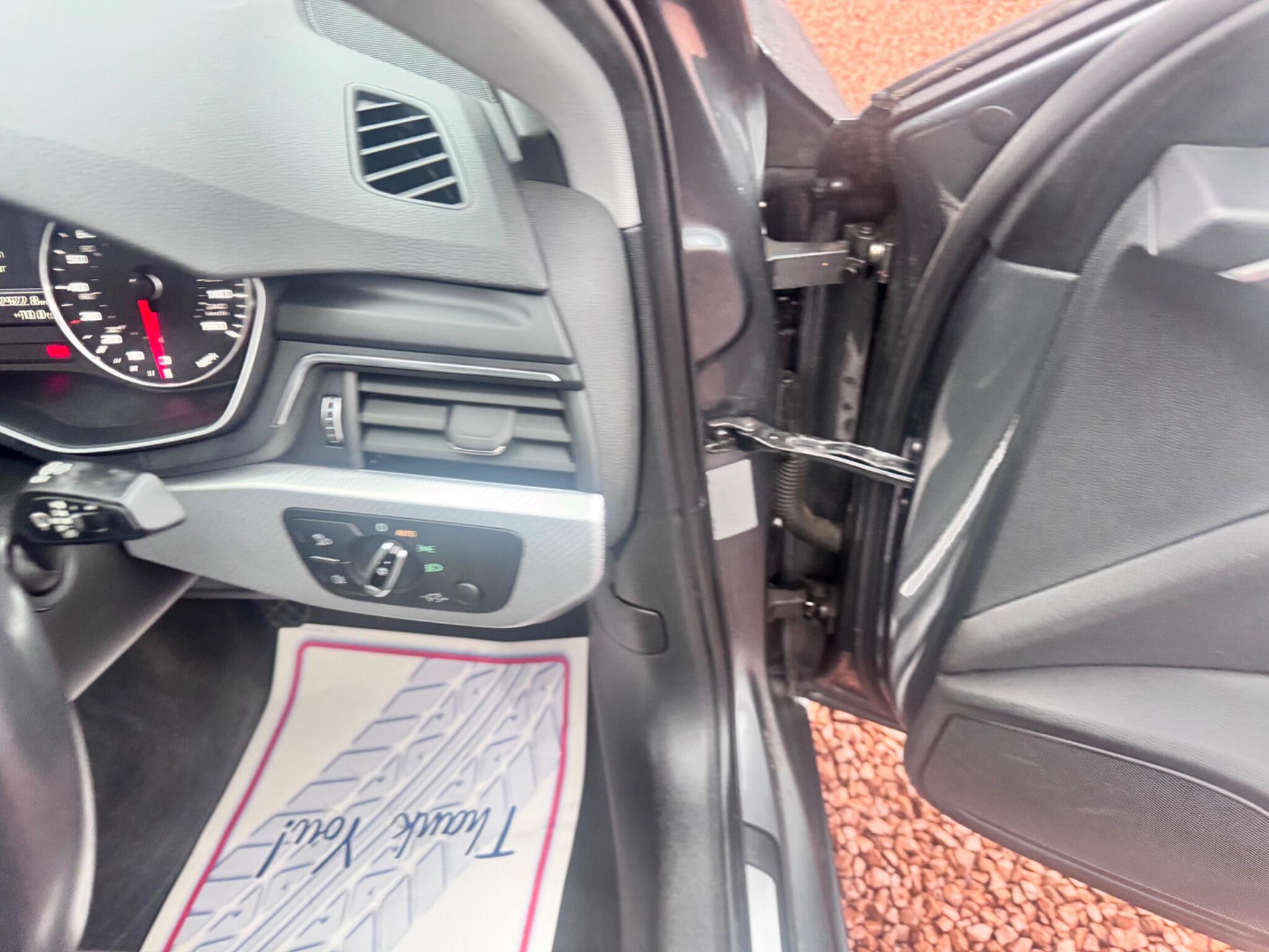 Audi A4 view 33